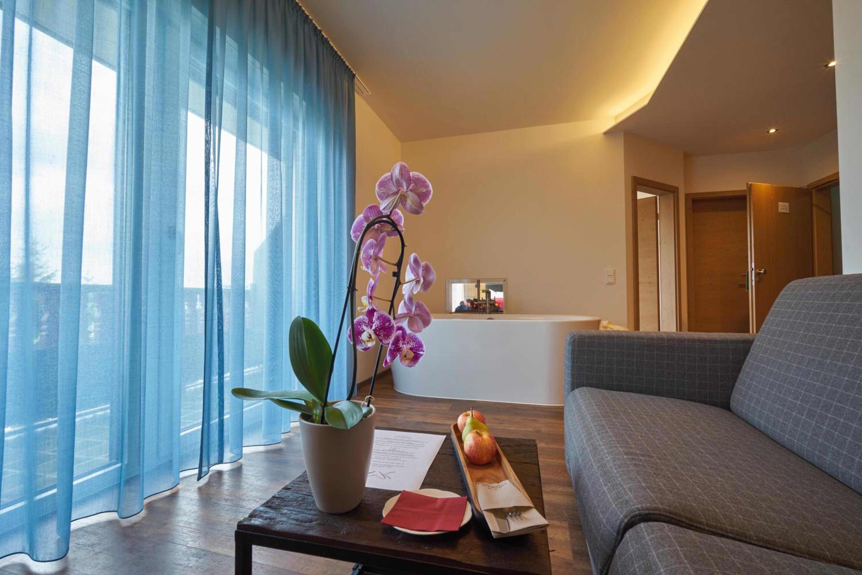 Deluxe Double Studio