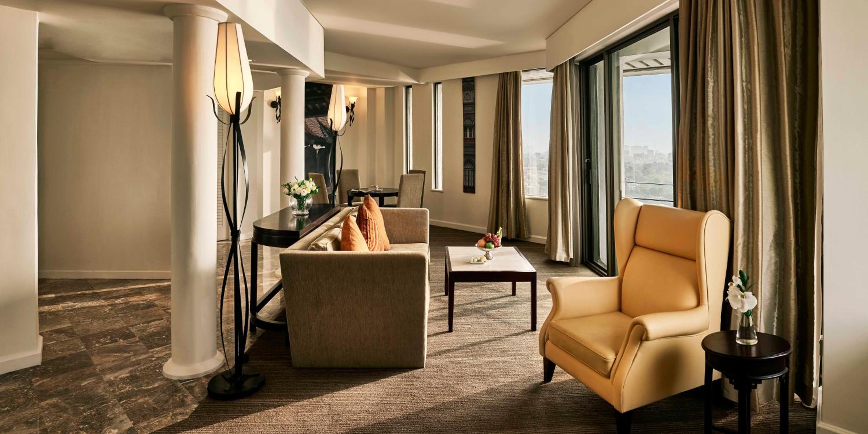 Studio Suite with Balcony