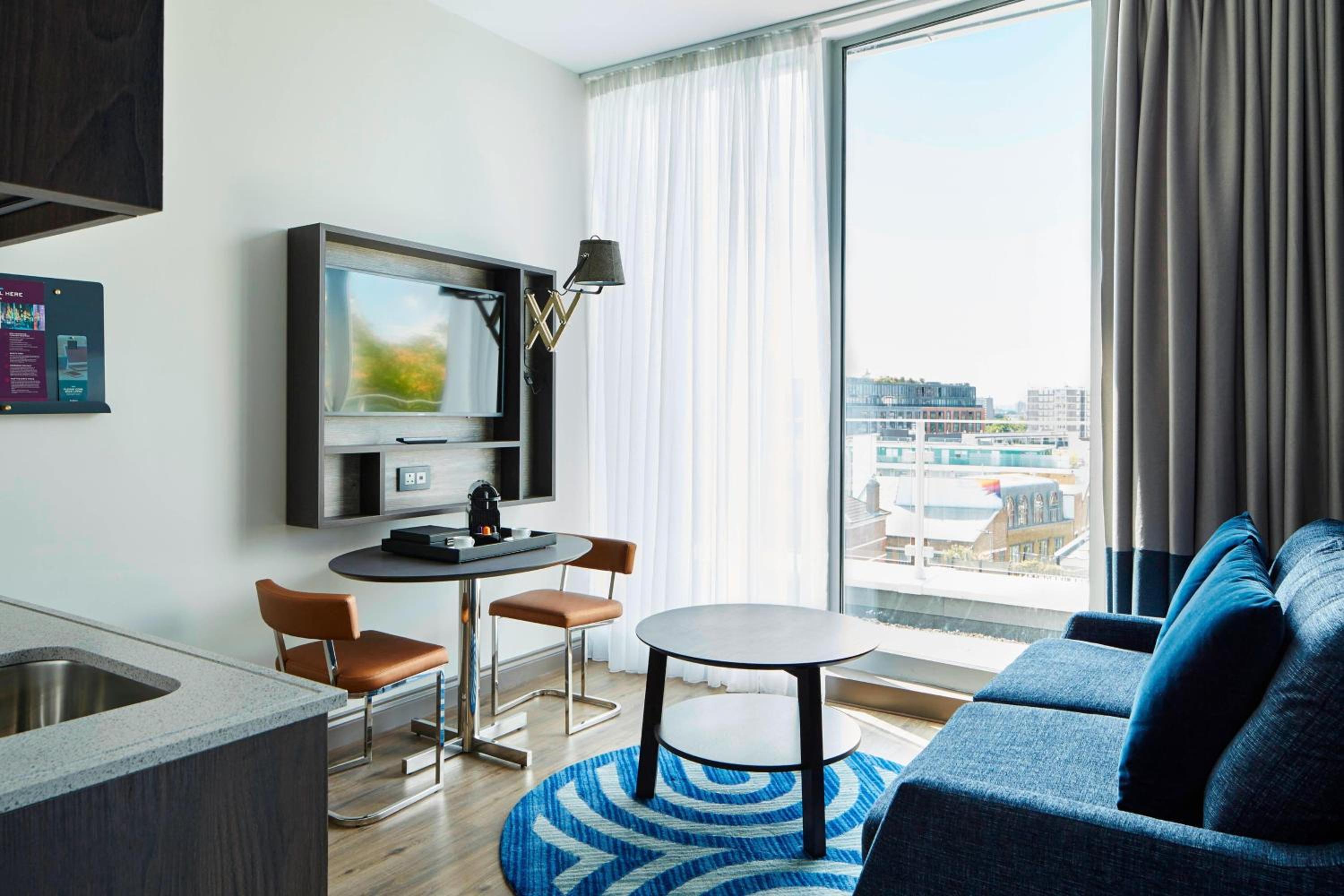 One-Bedroom Suite