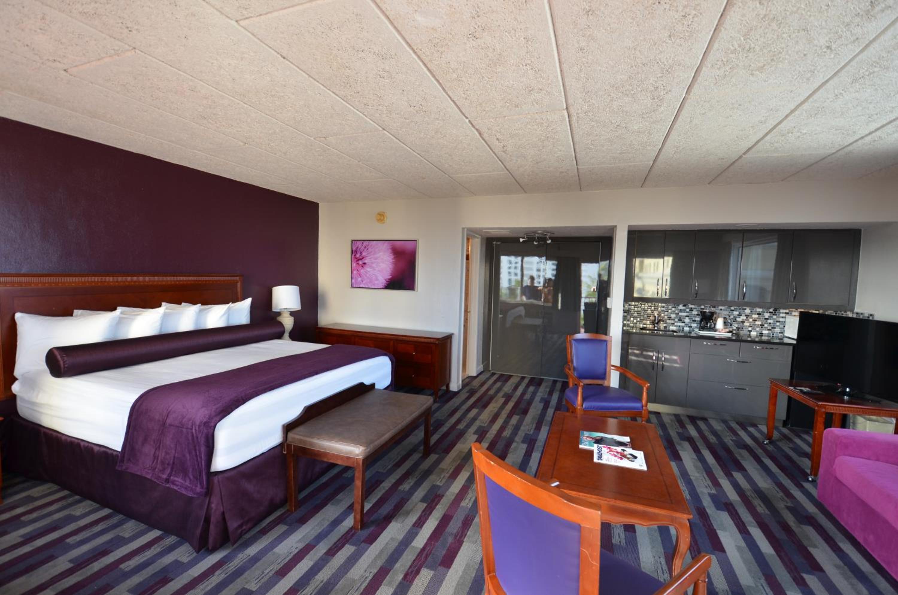 King Suite with Sofa Bed