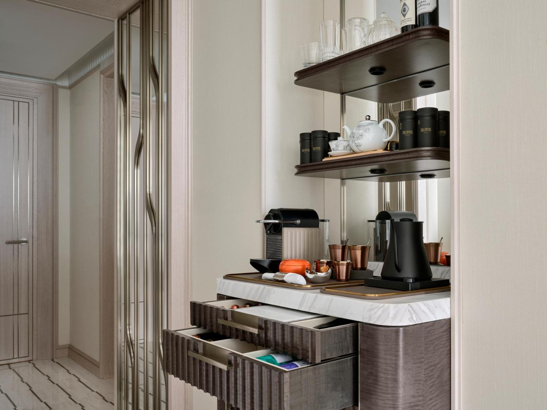 The Paiza Experience - Paiza Premier Suite Sea View