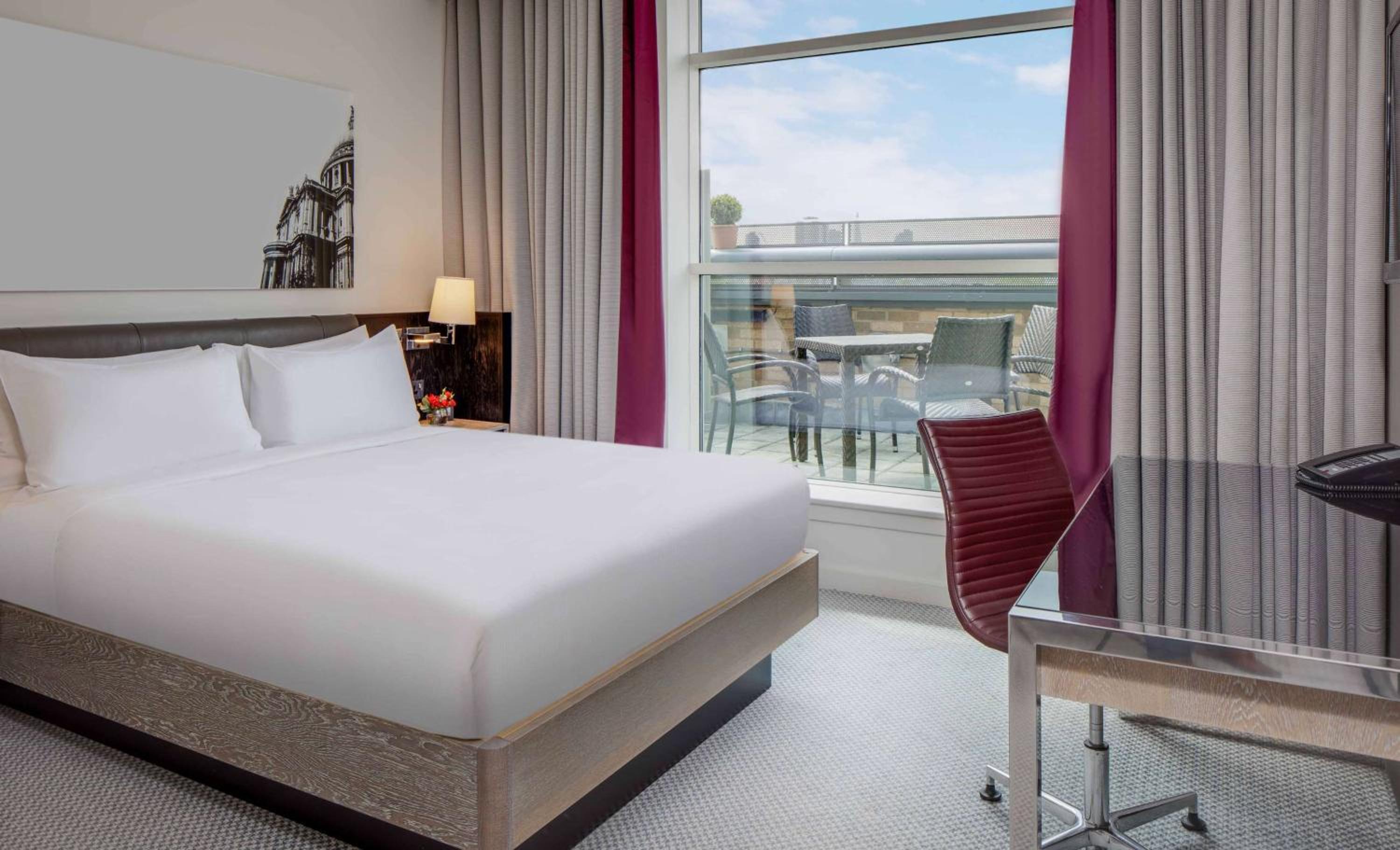 Terrace Suite with Lounge Access