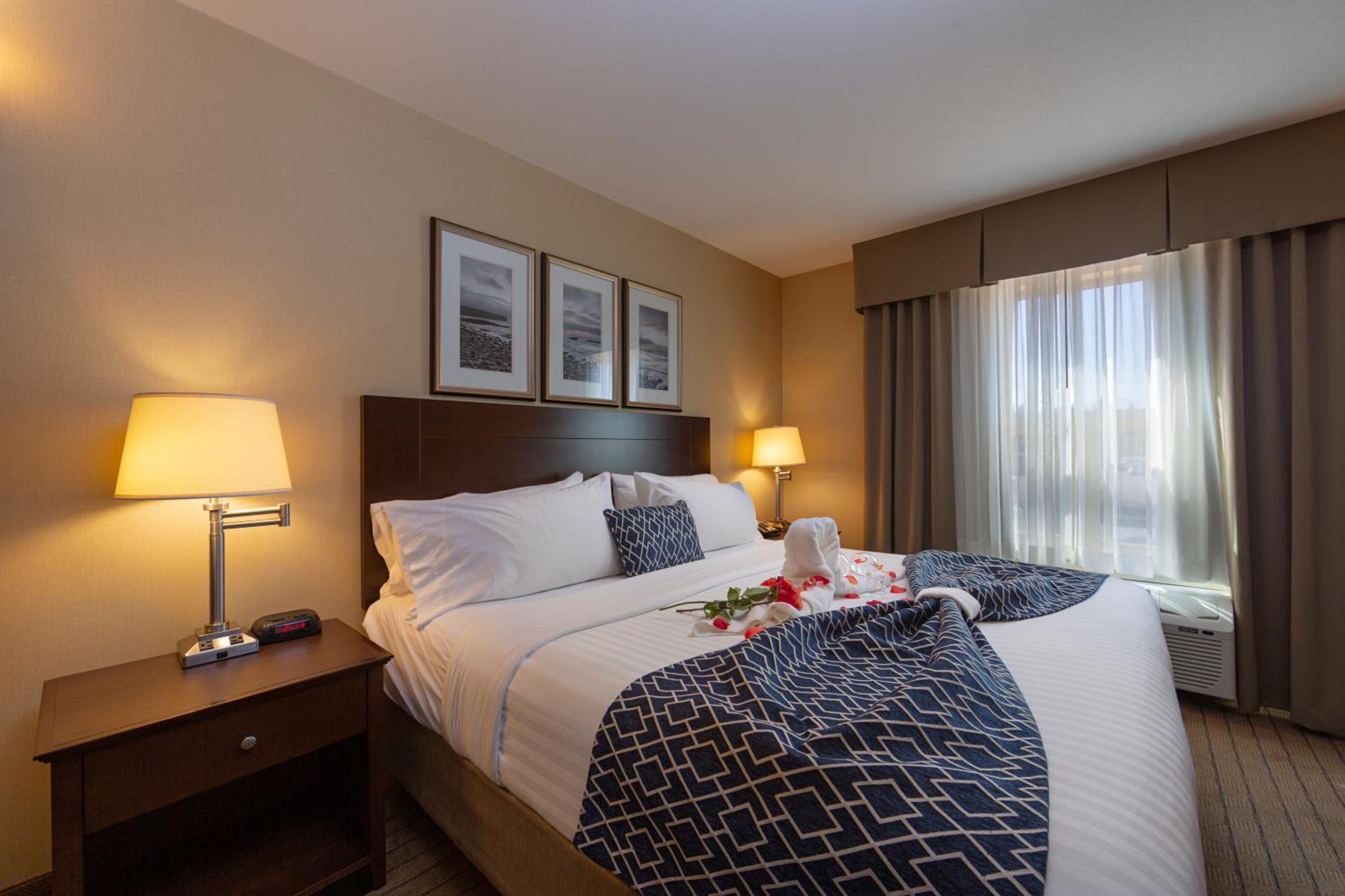 King Suite with Spa Bath