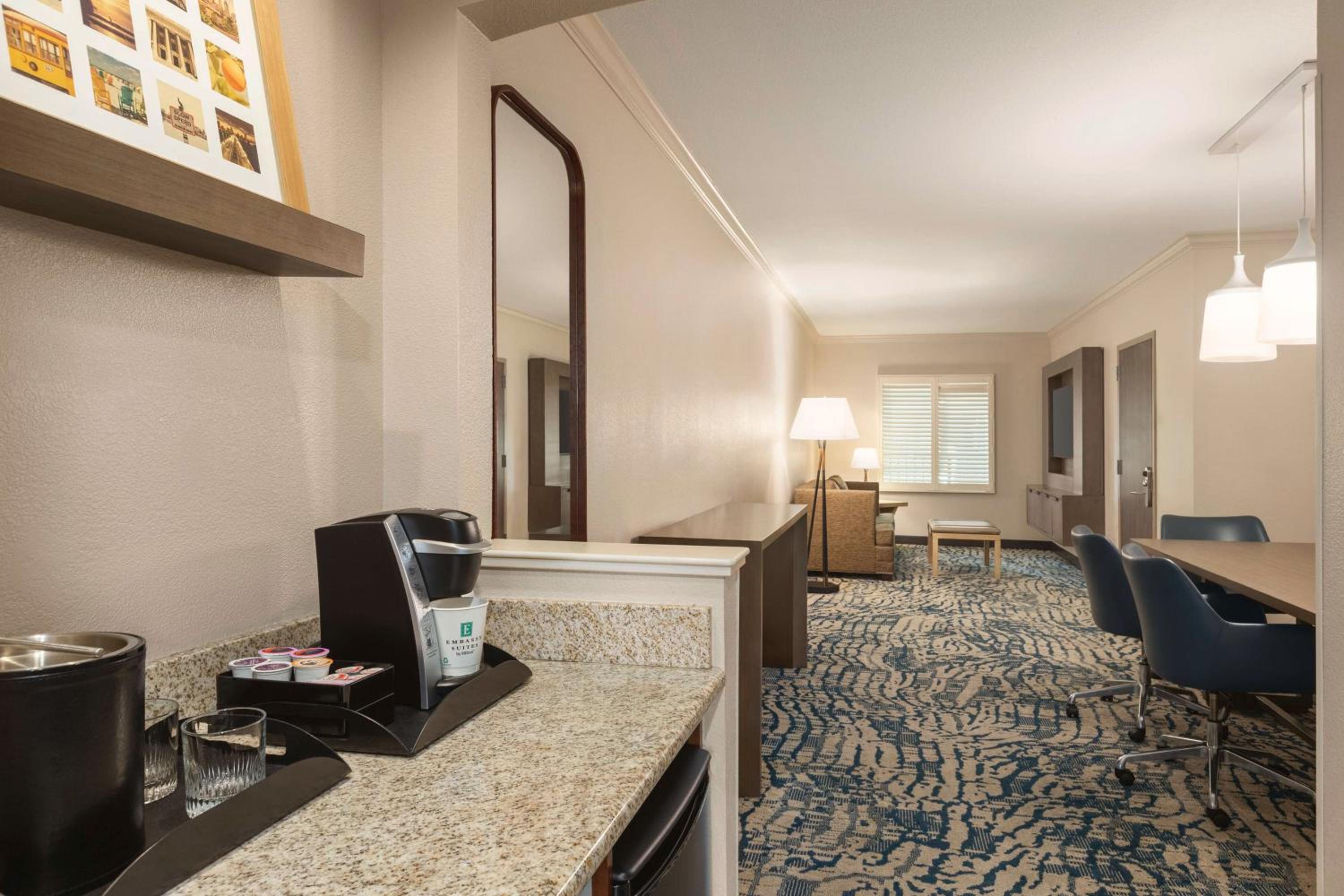 Conference Suite with Two Queen Beds - Non-Smoking