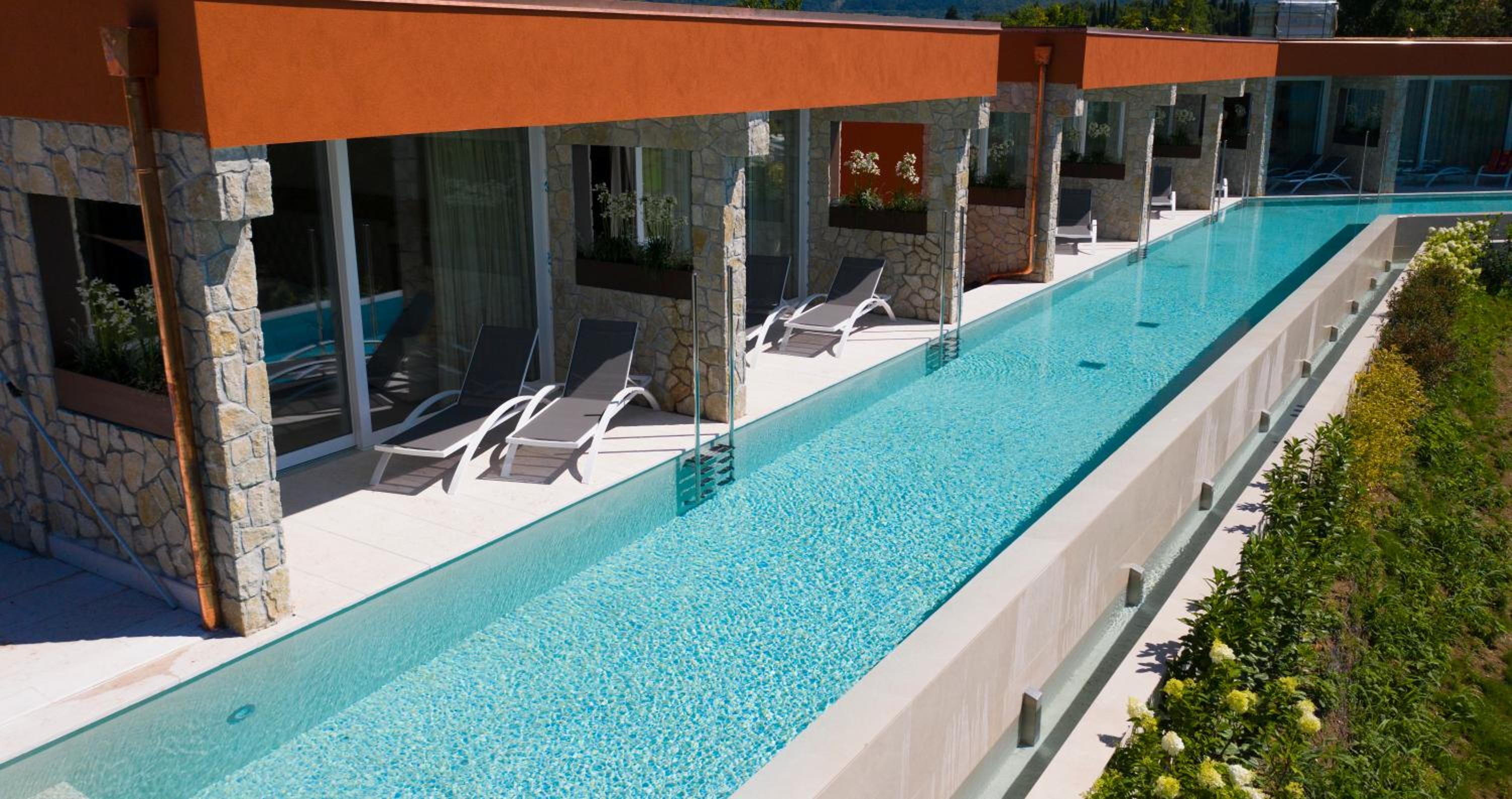 Suite with Infinity Pool