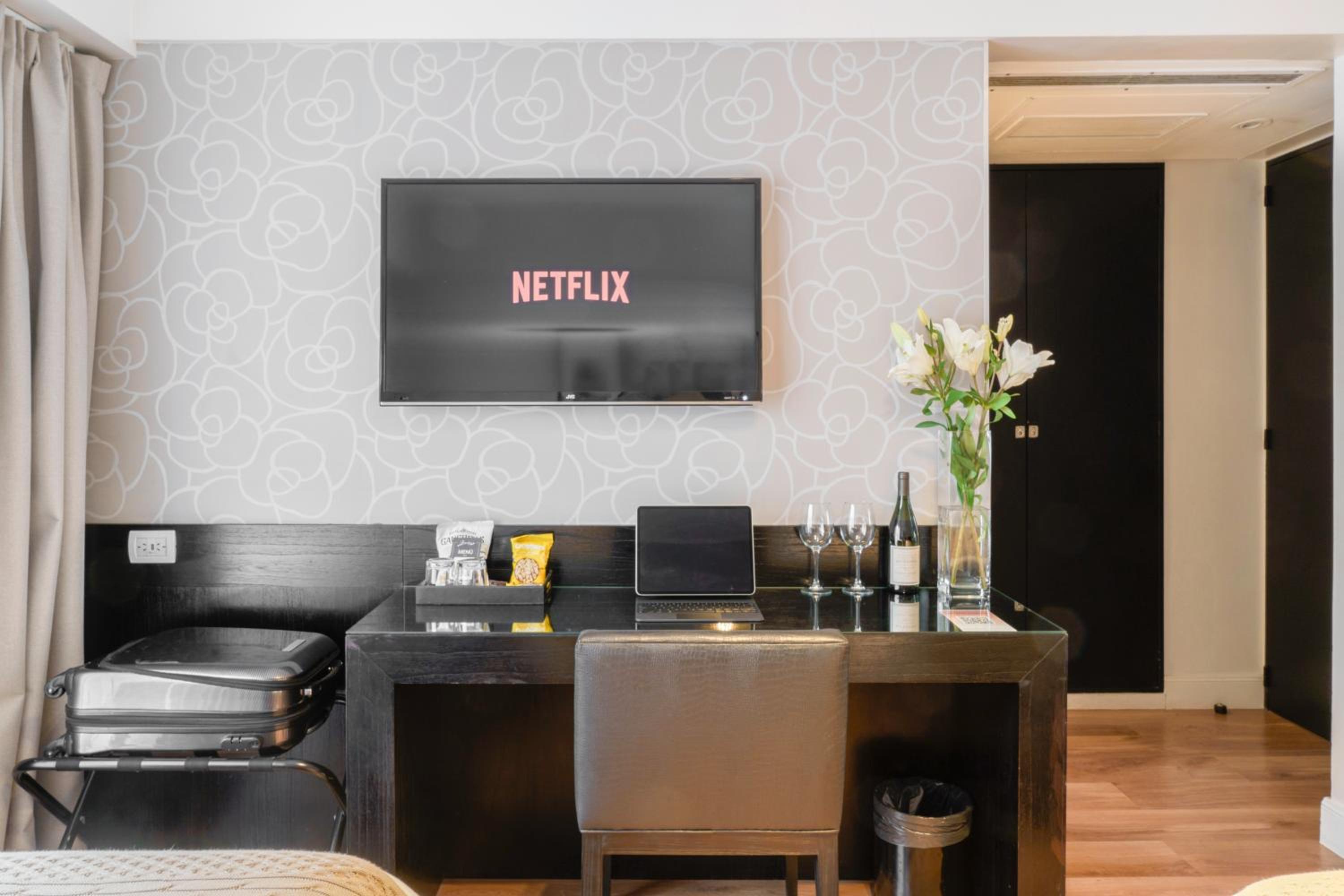 Junior Room with 2 Beds