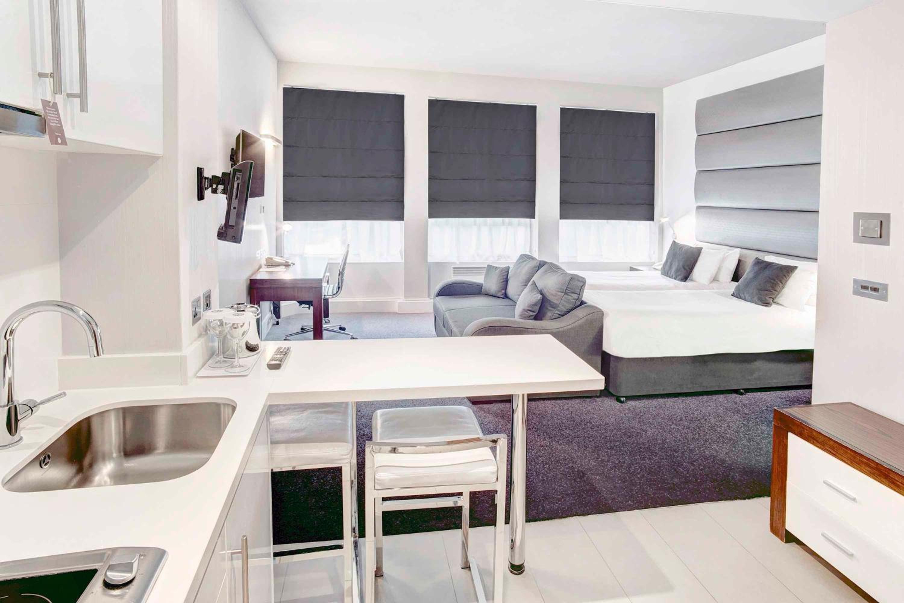 Twin Studio, 2 Single Beds, Sofa Bed, Kitchenette