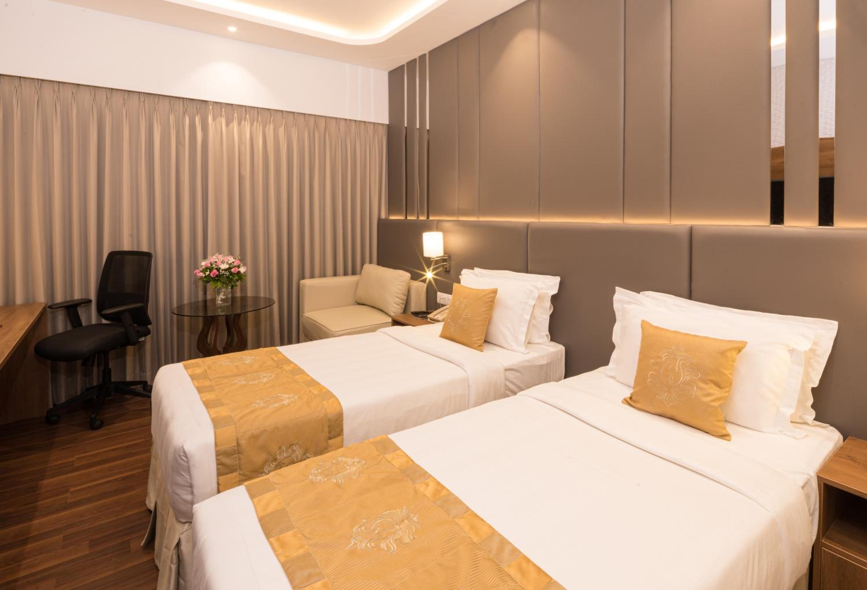 Executive Club Twin Room