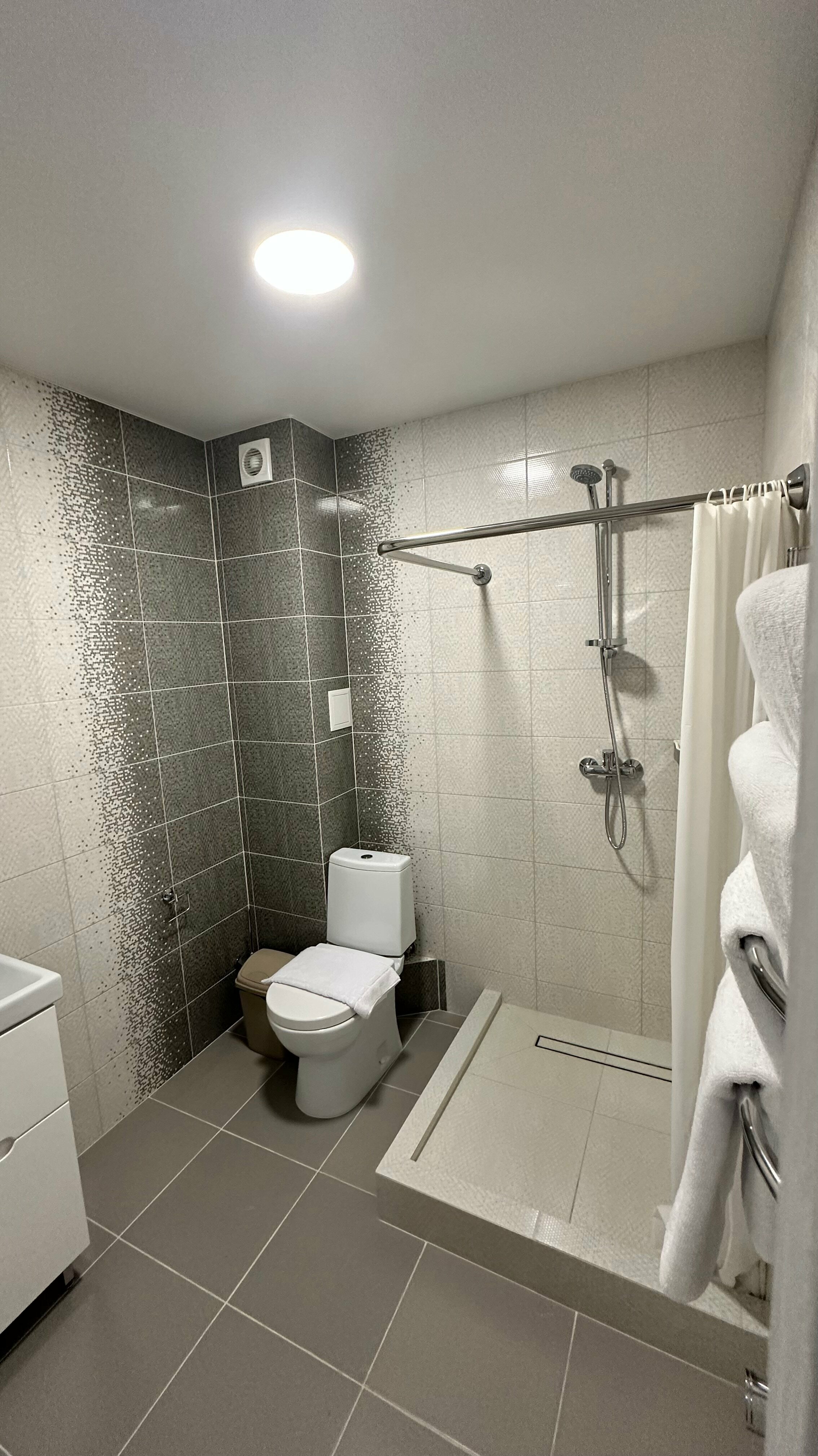 Четырехместный номер с кухней  и террасой