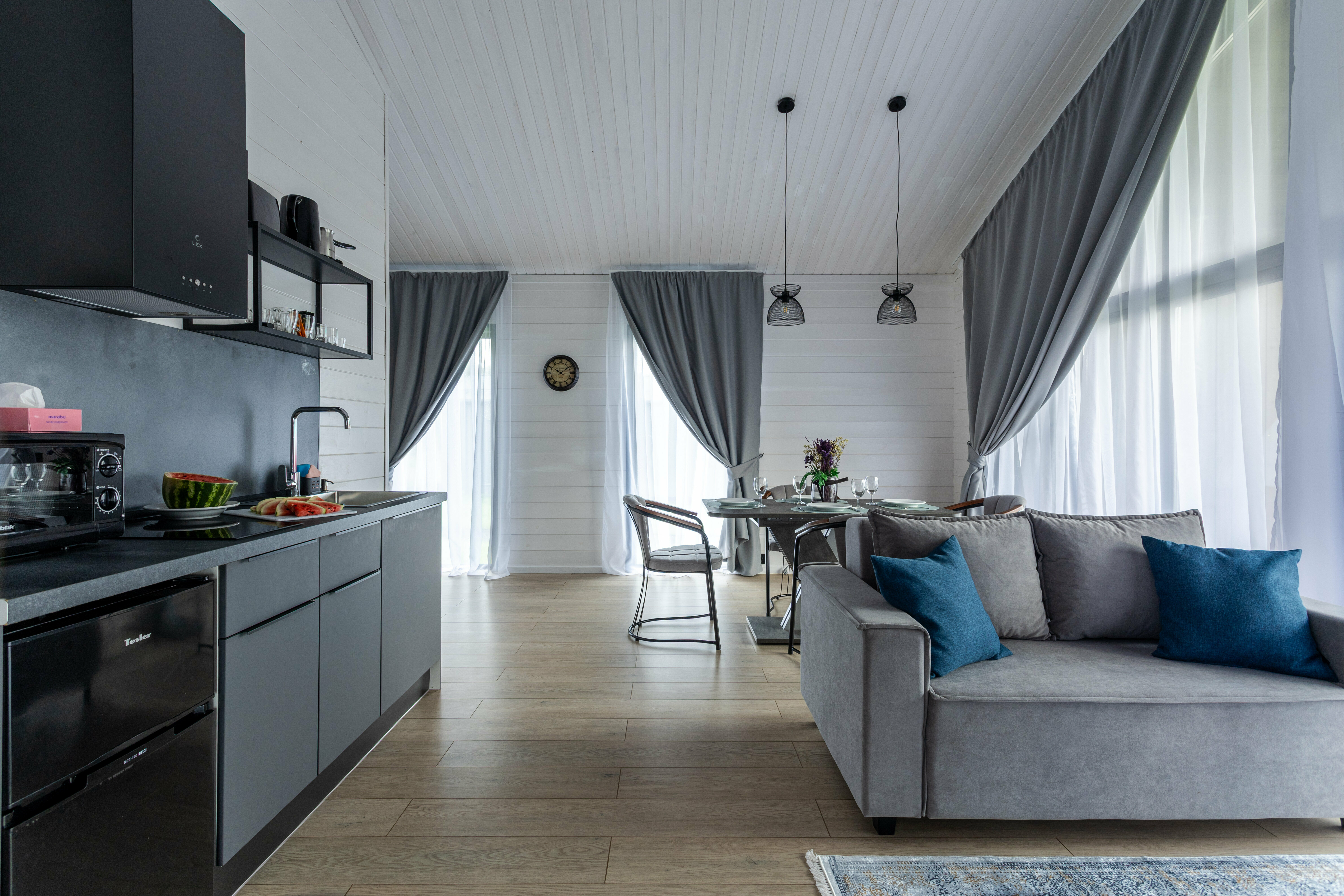 Дом у озера