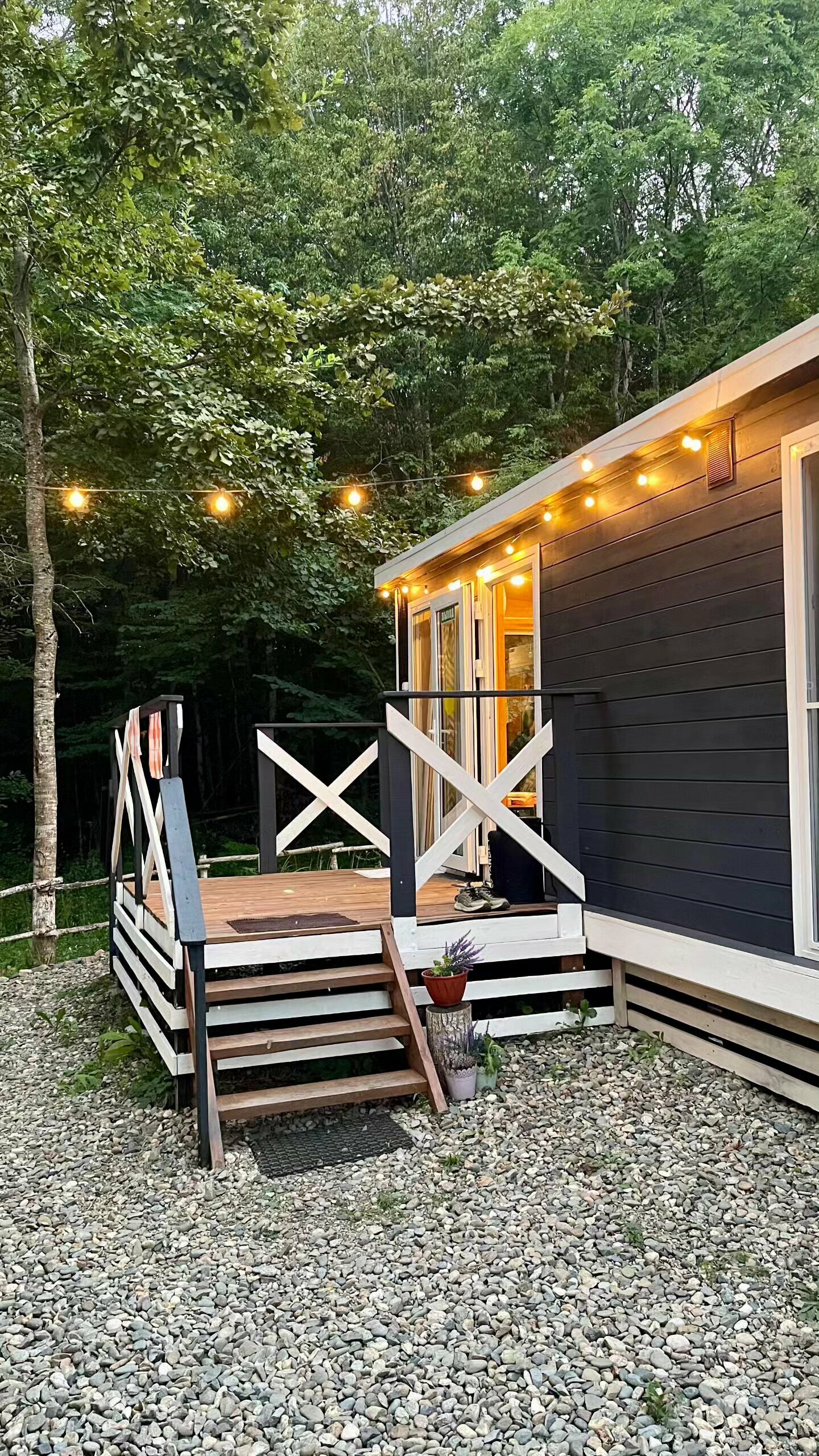 Домик в лесу c горячим бассейном-джакузи (оплачивается дополнительно)