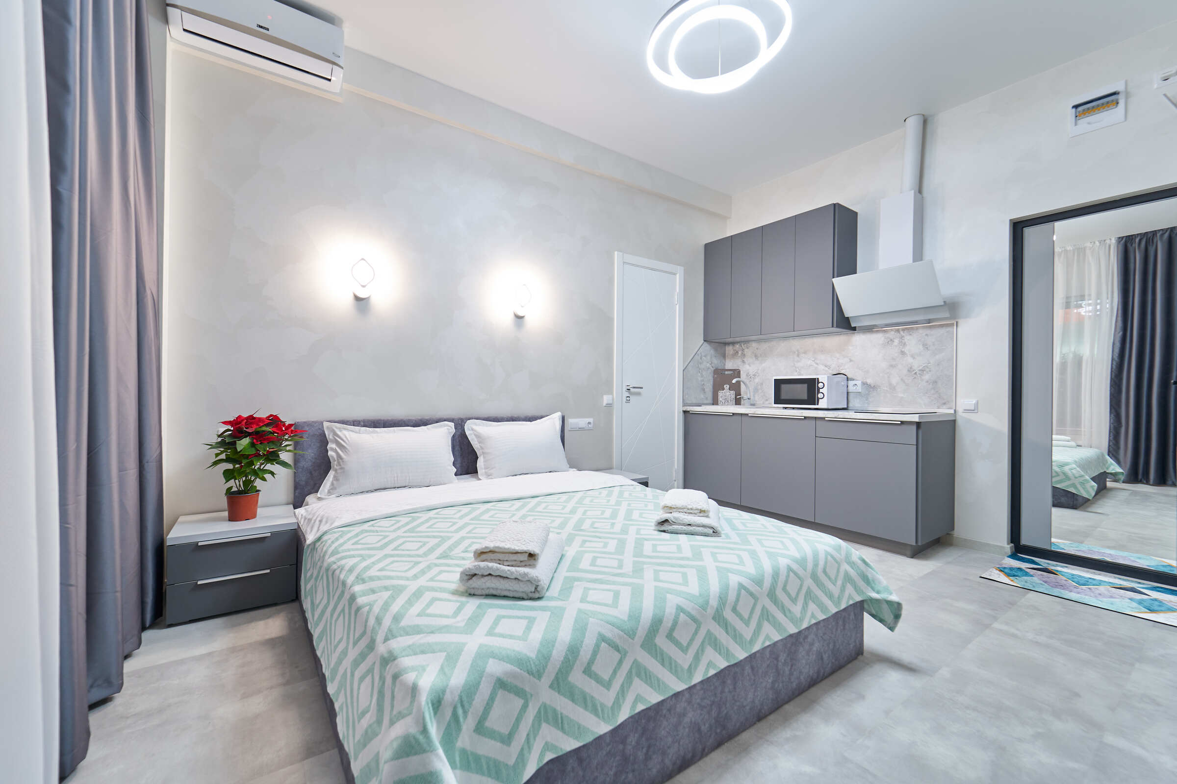 Апартаменты с балконом