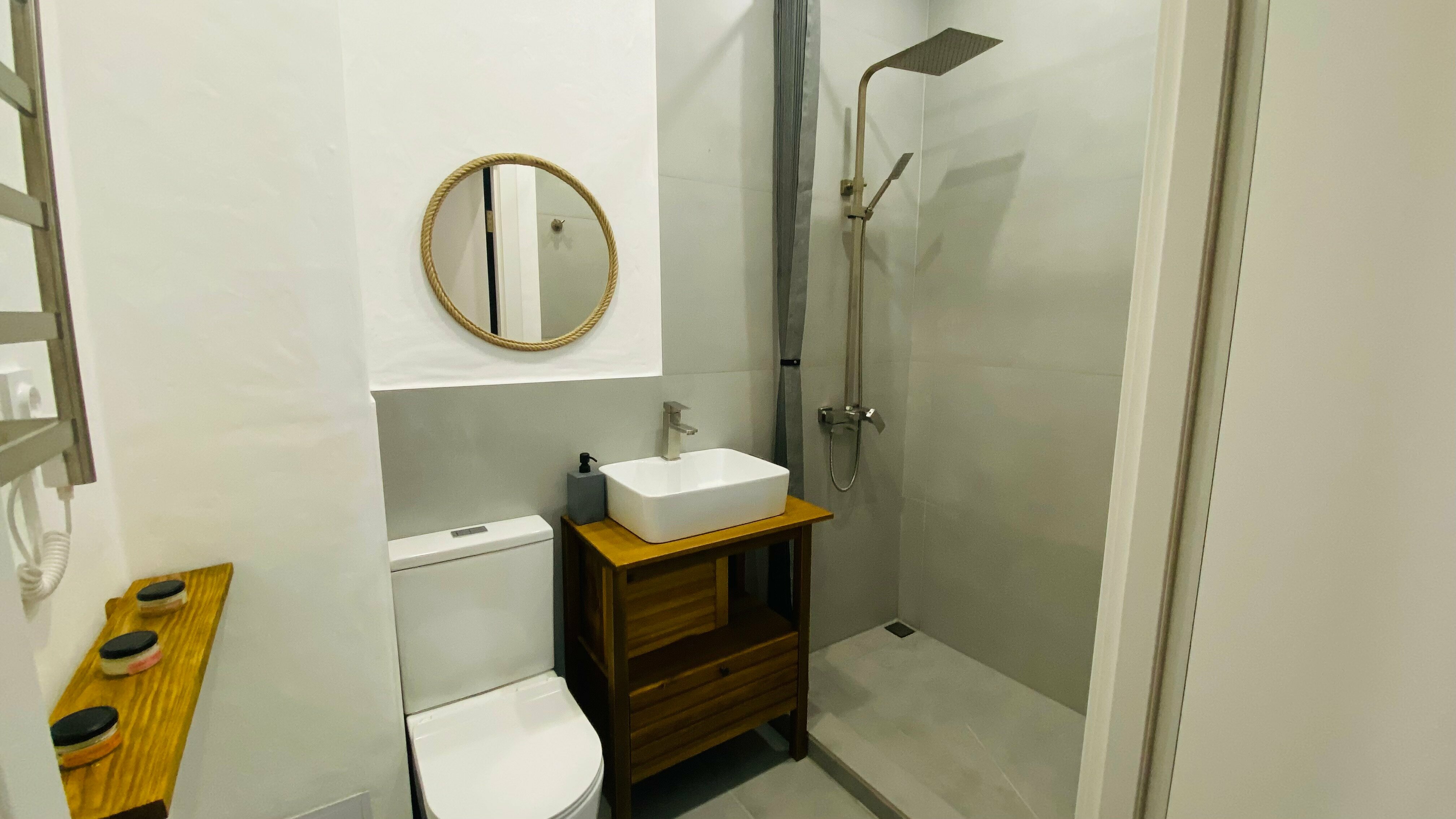 Четырехместный номер с видом на горы