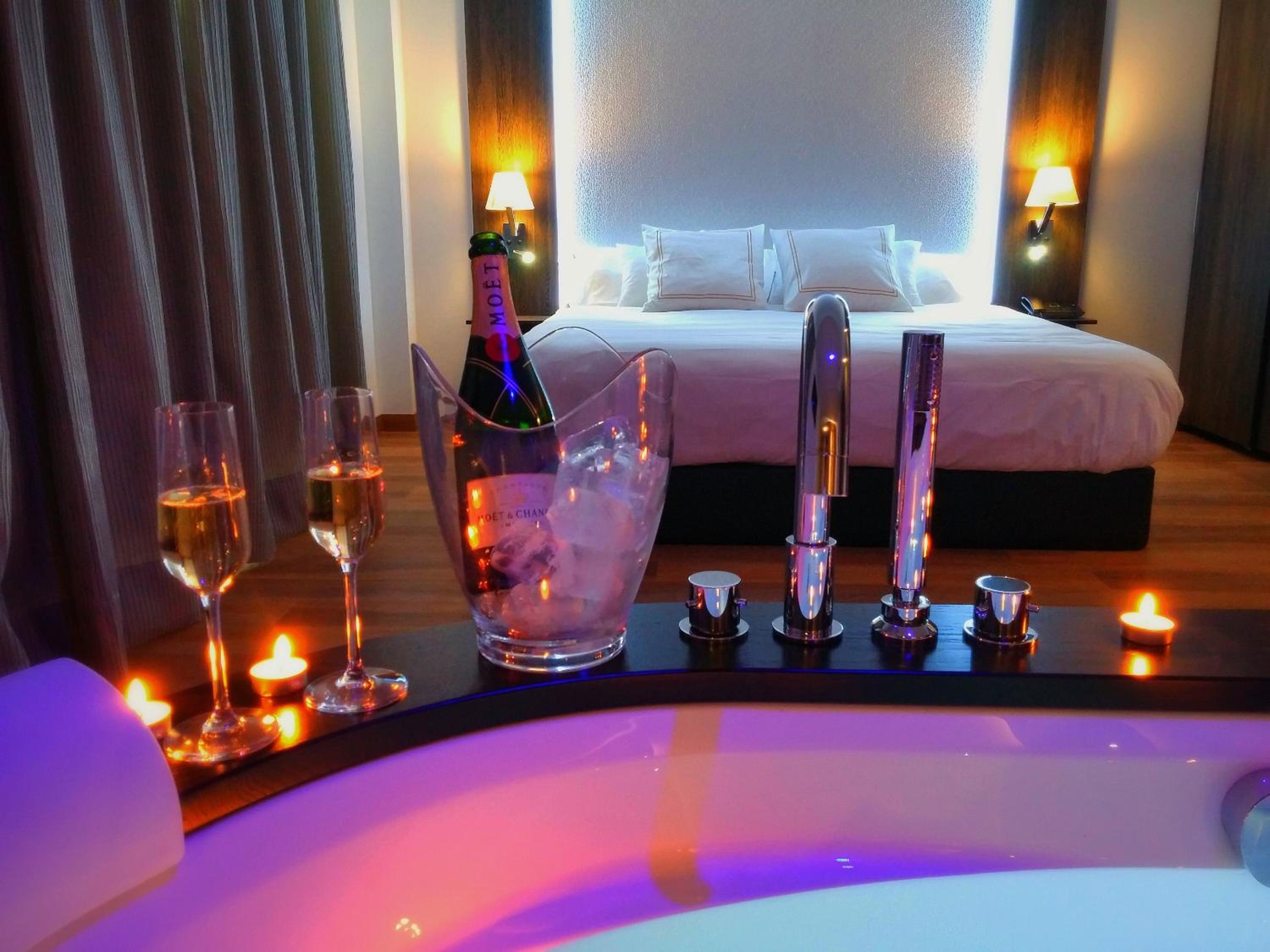 Superior Double Room with Hot Tub  and Terrace