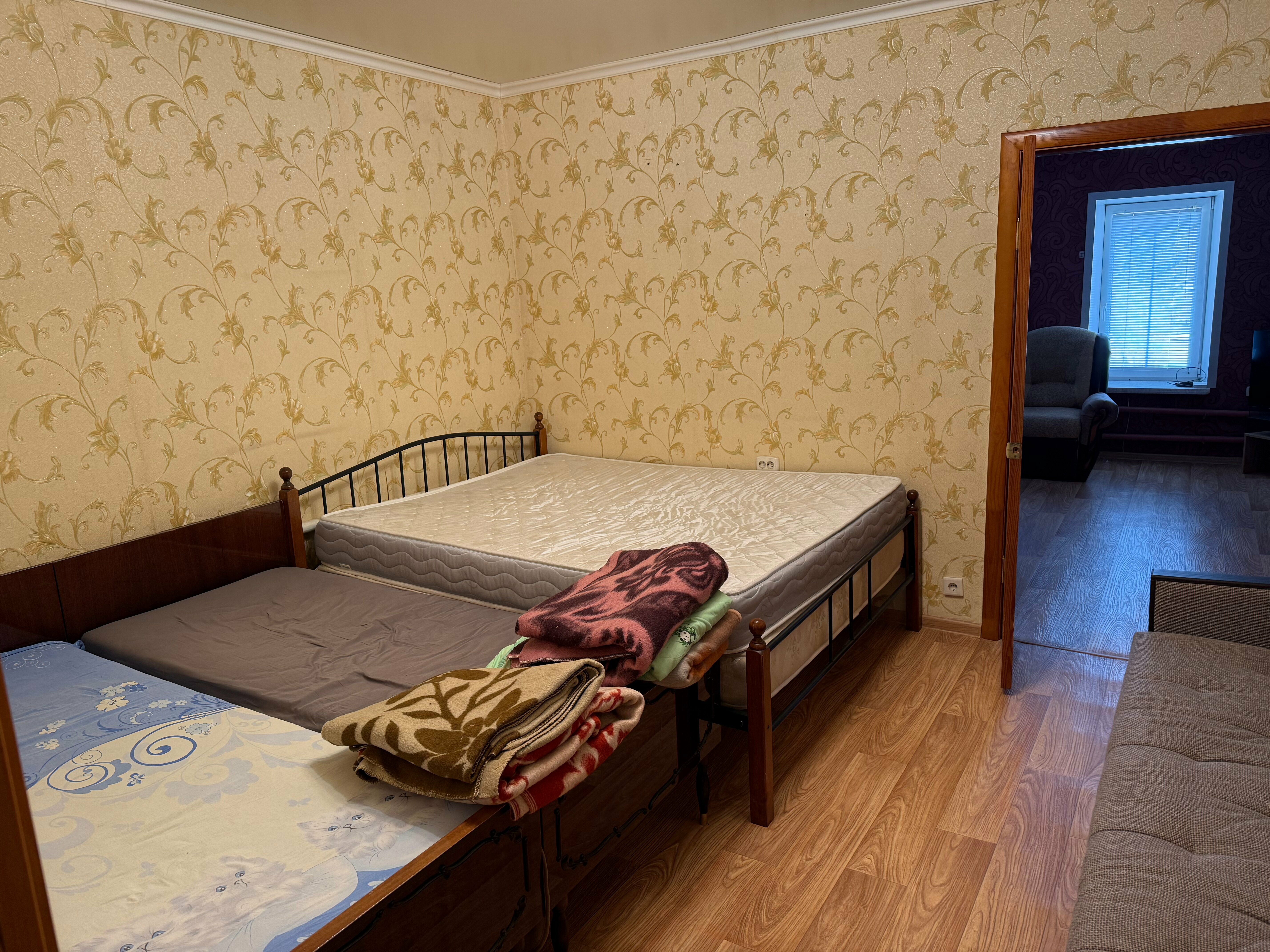 Четырехместный номер с душем