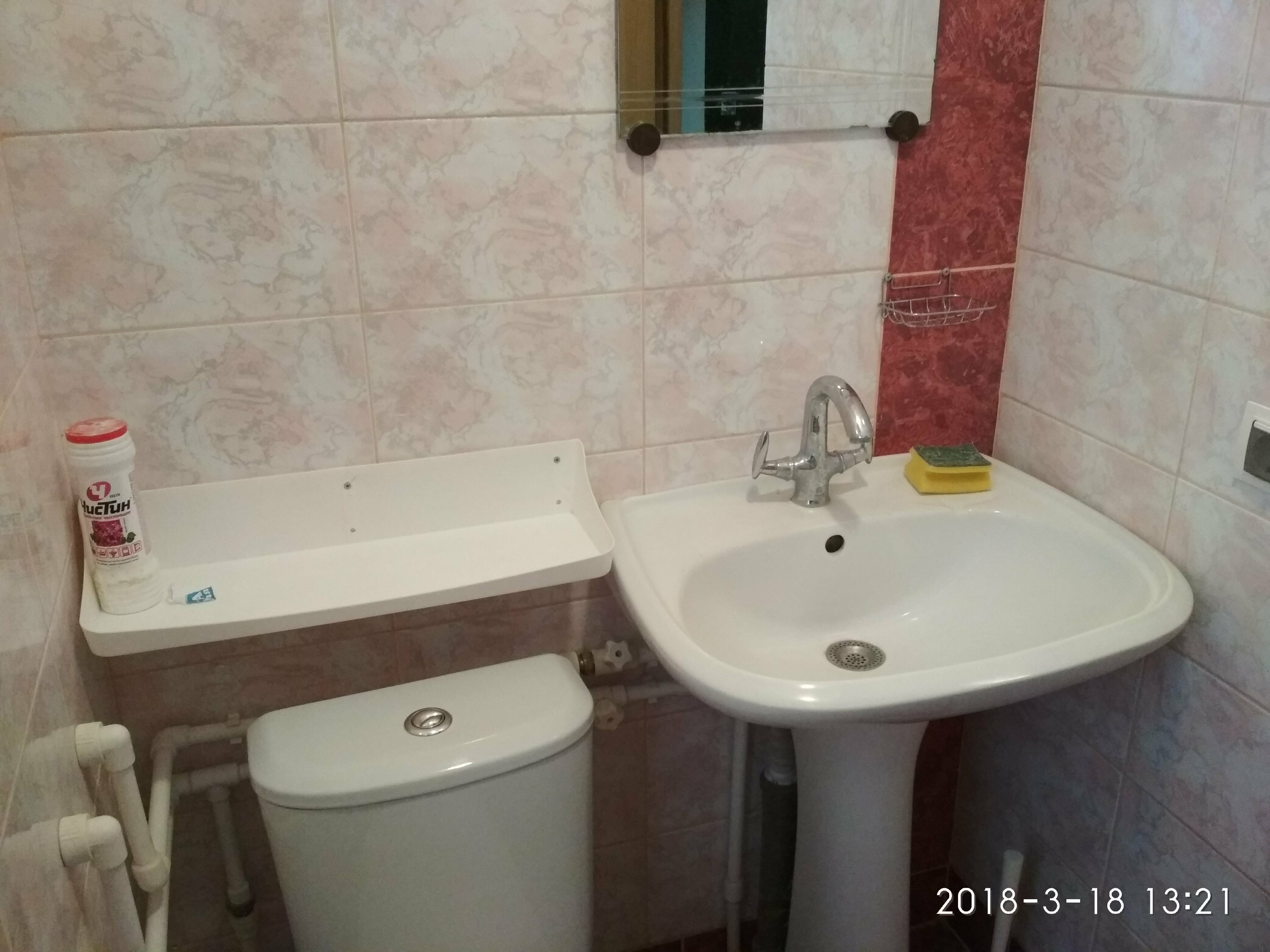 Cемейный номер с собственной ванной комнатой