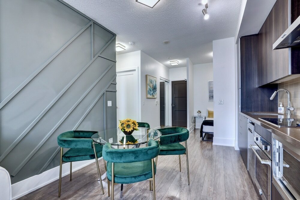 City Condo, 1 Queen Bed, City View, Tower