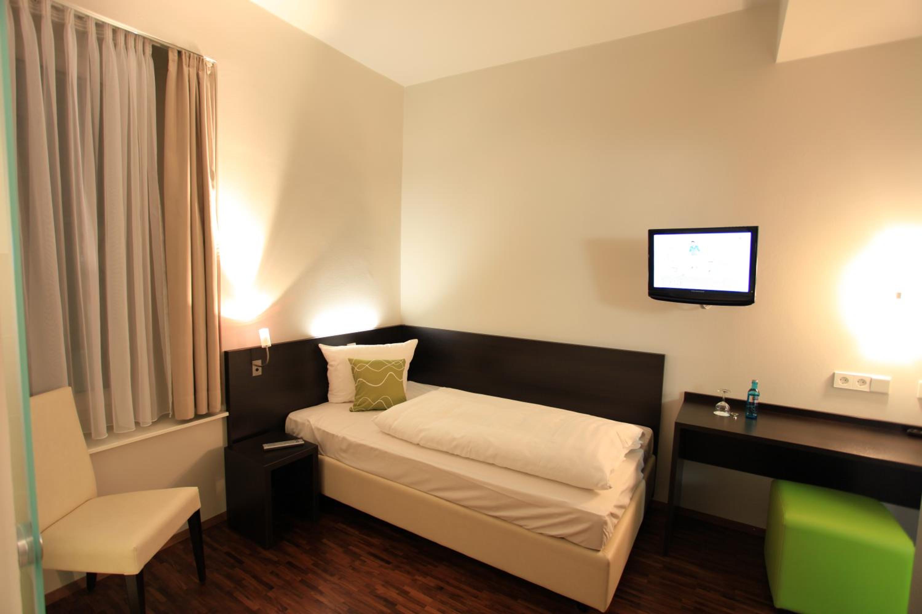 Business Single Room