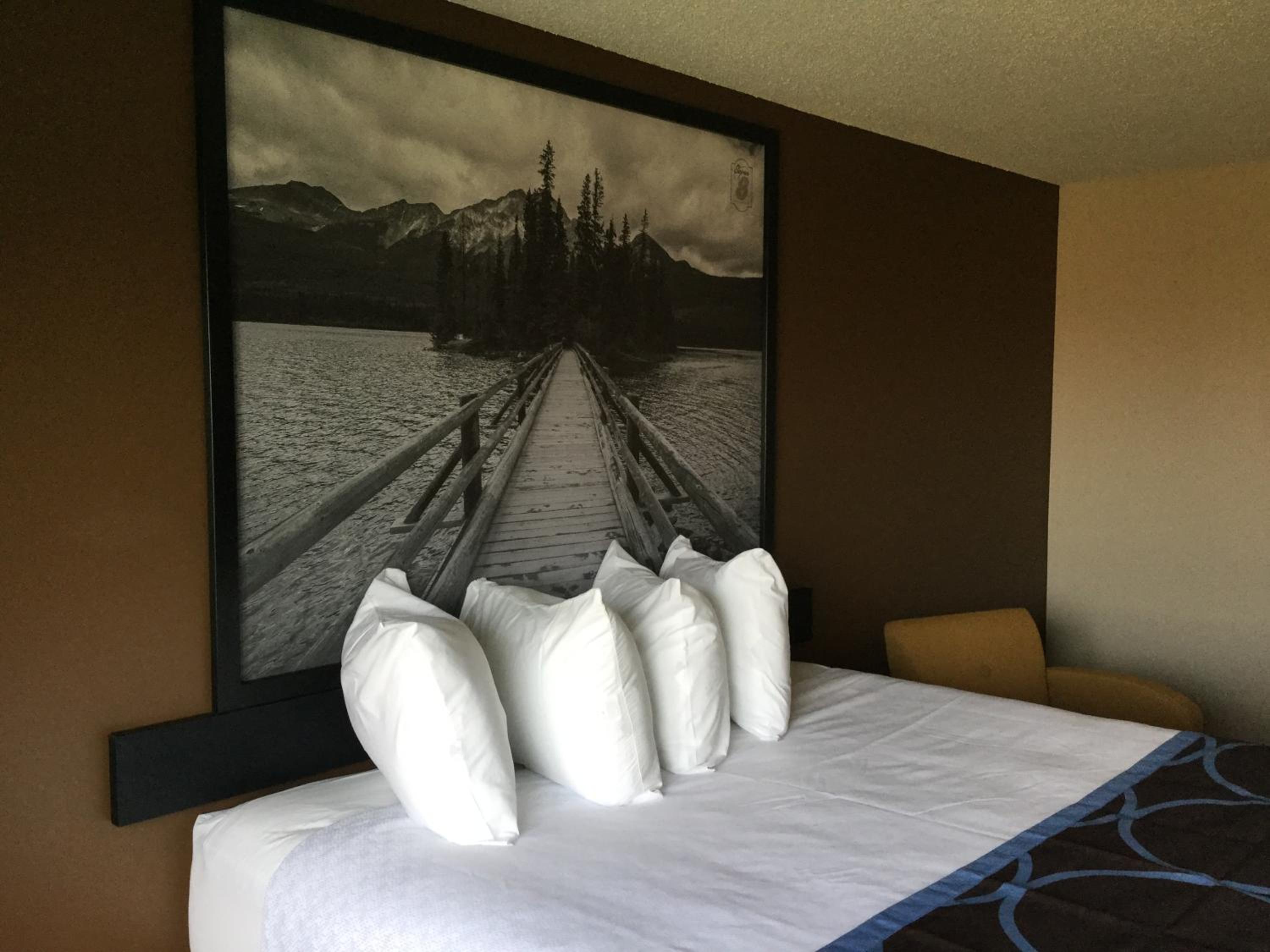 King Room - Non-Smoking