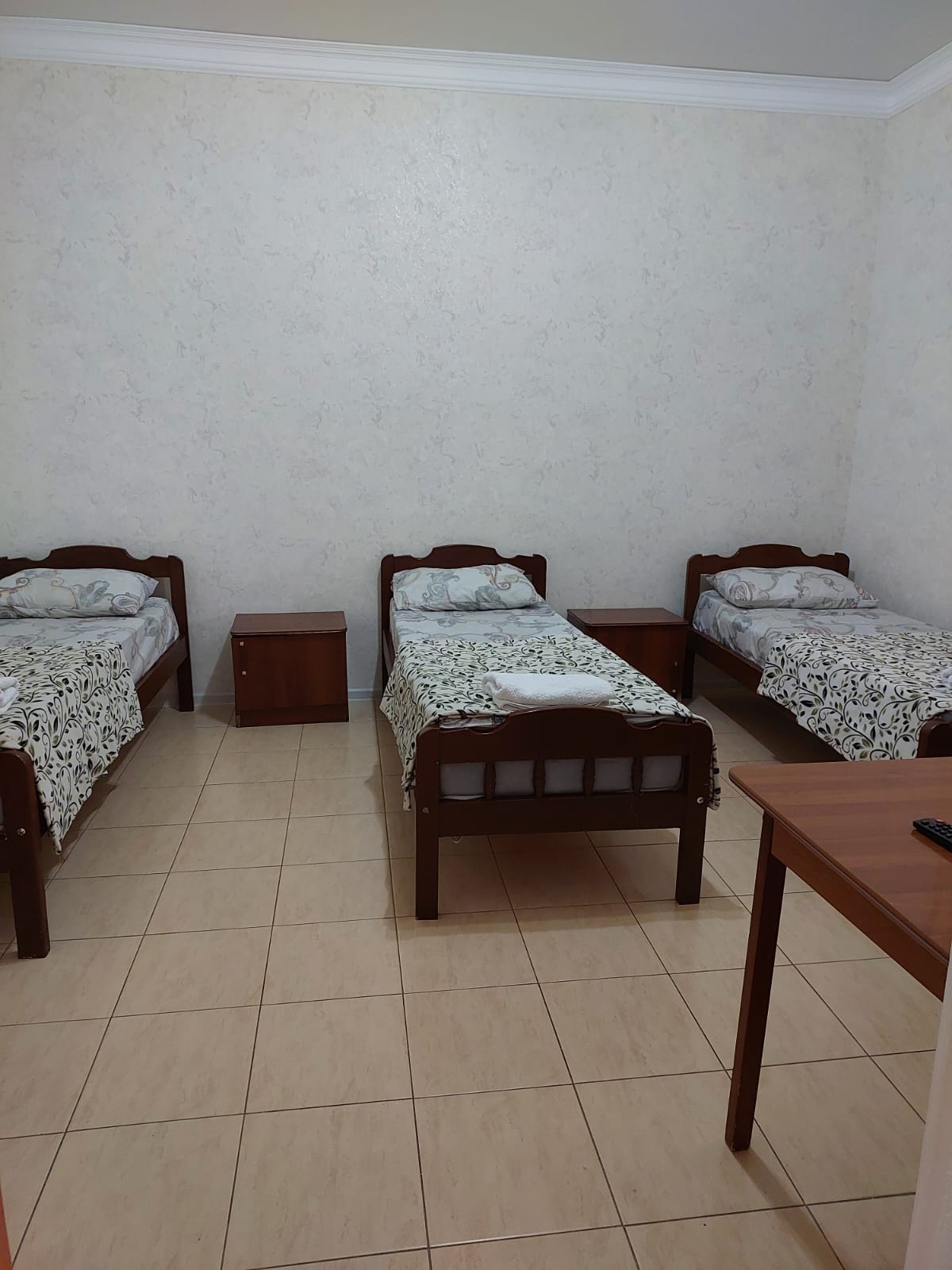 Трехместный номер эконом-класса