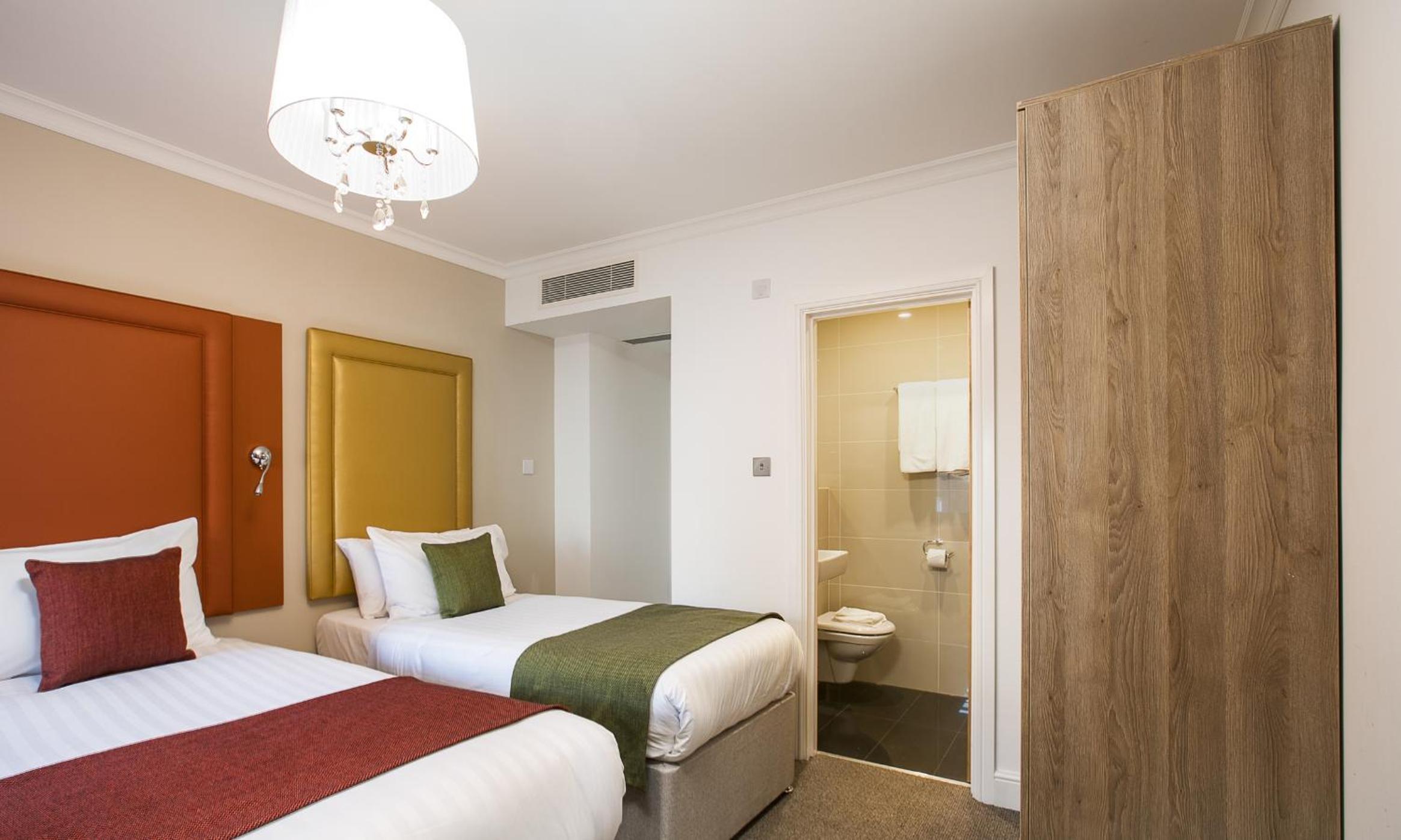 Executive Triple Room