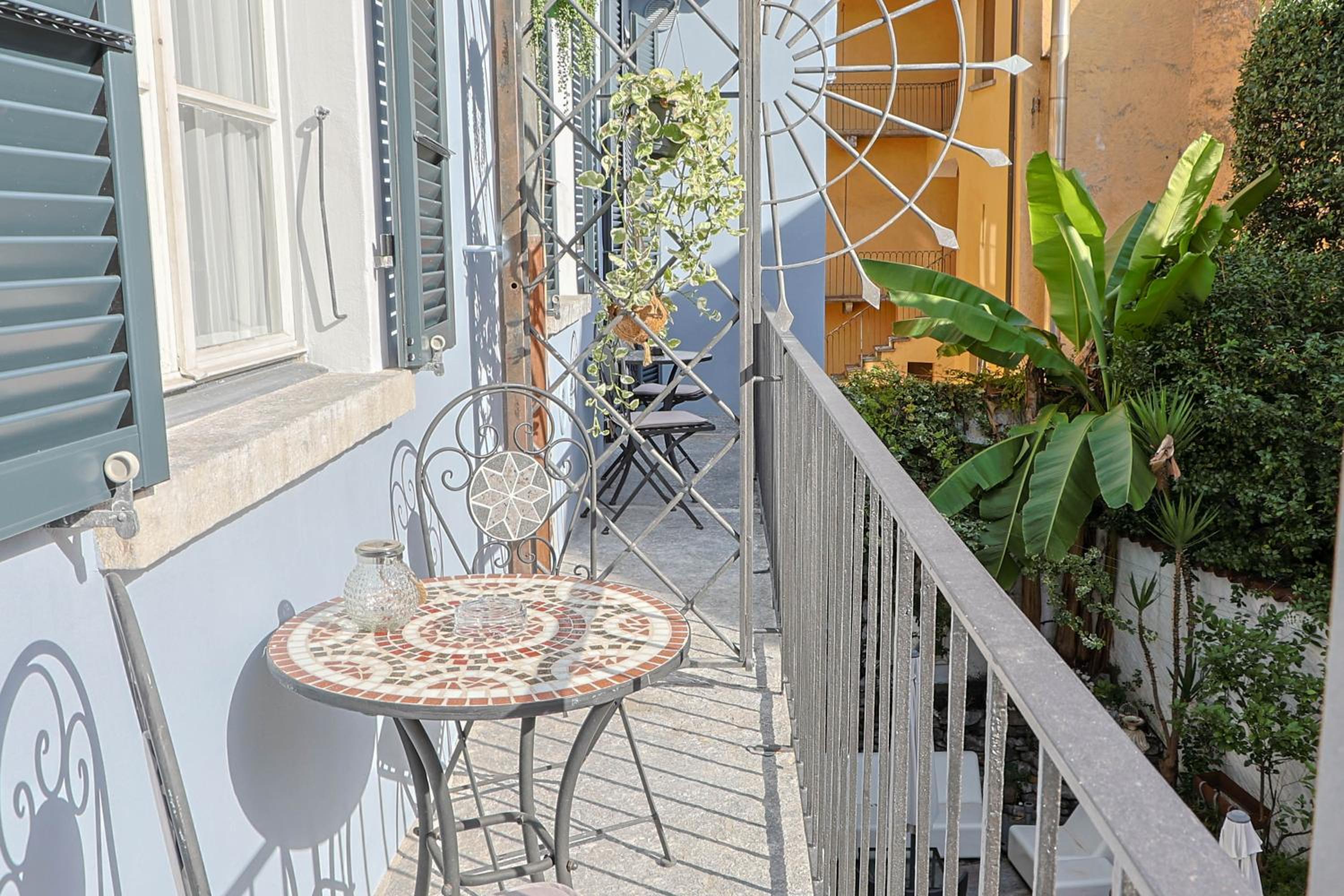 Charme Double Room with Balcony