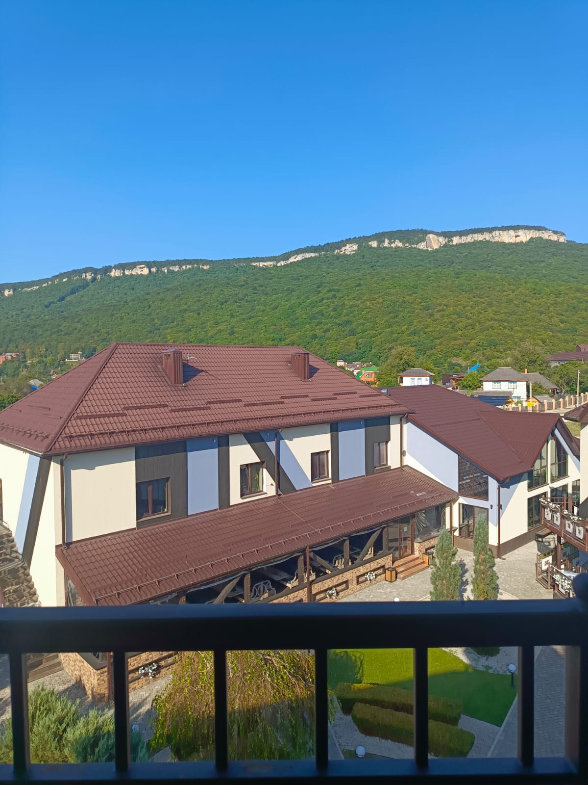 Семейные апартаменты Полулюкс на верхнем этаже с балконом