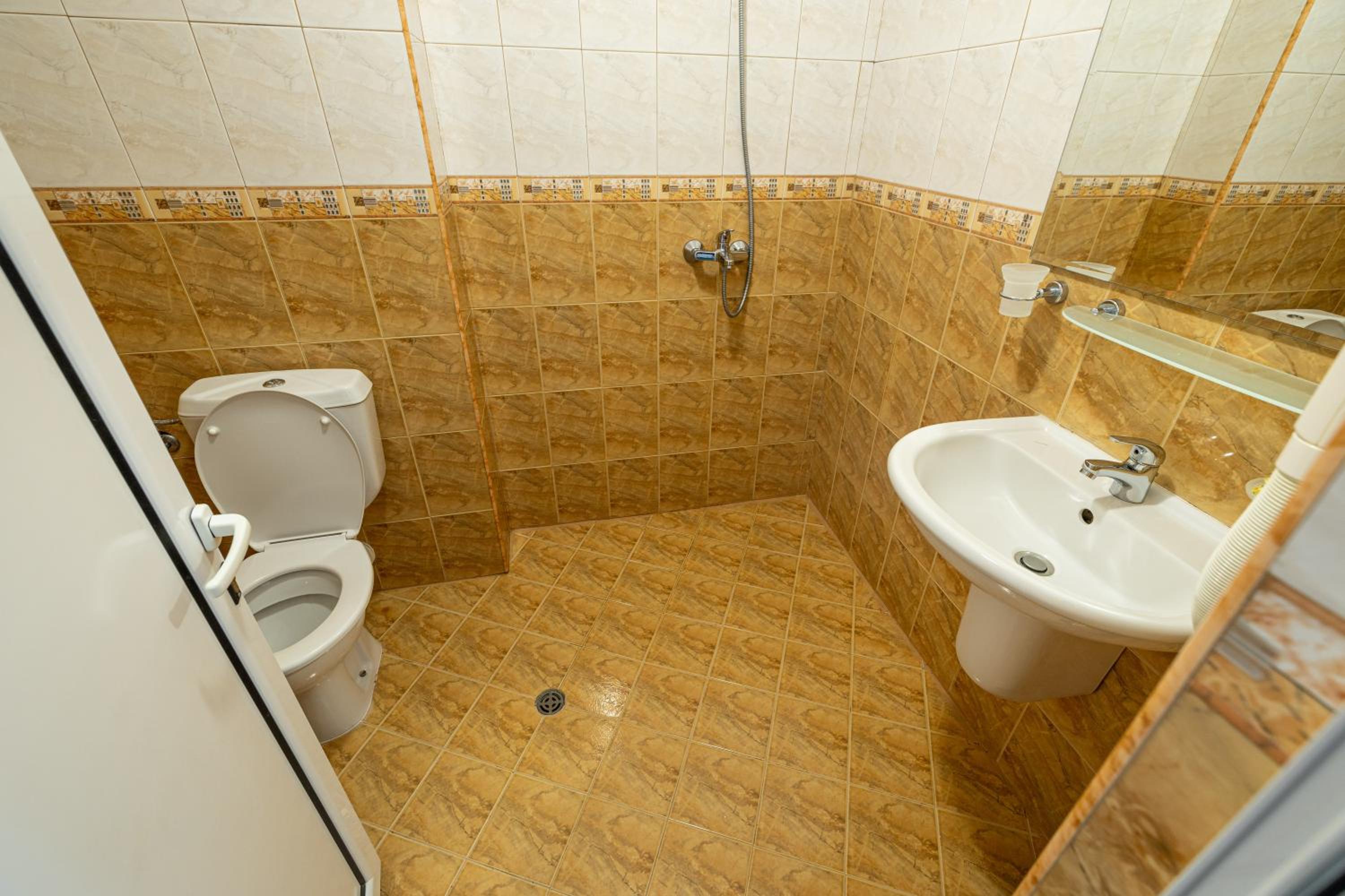 Superior Family Room with Front Sea View 