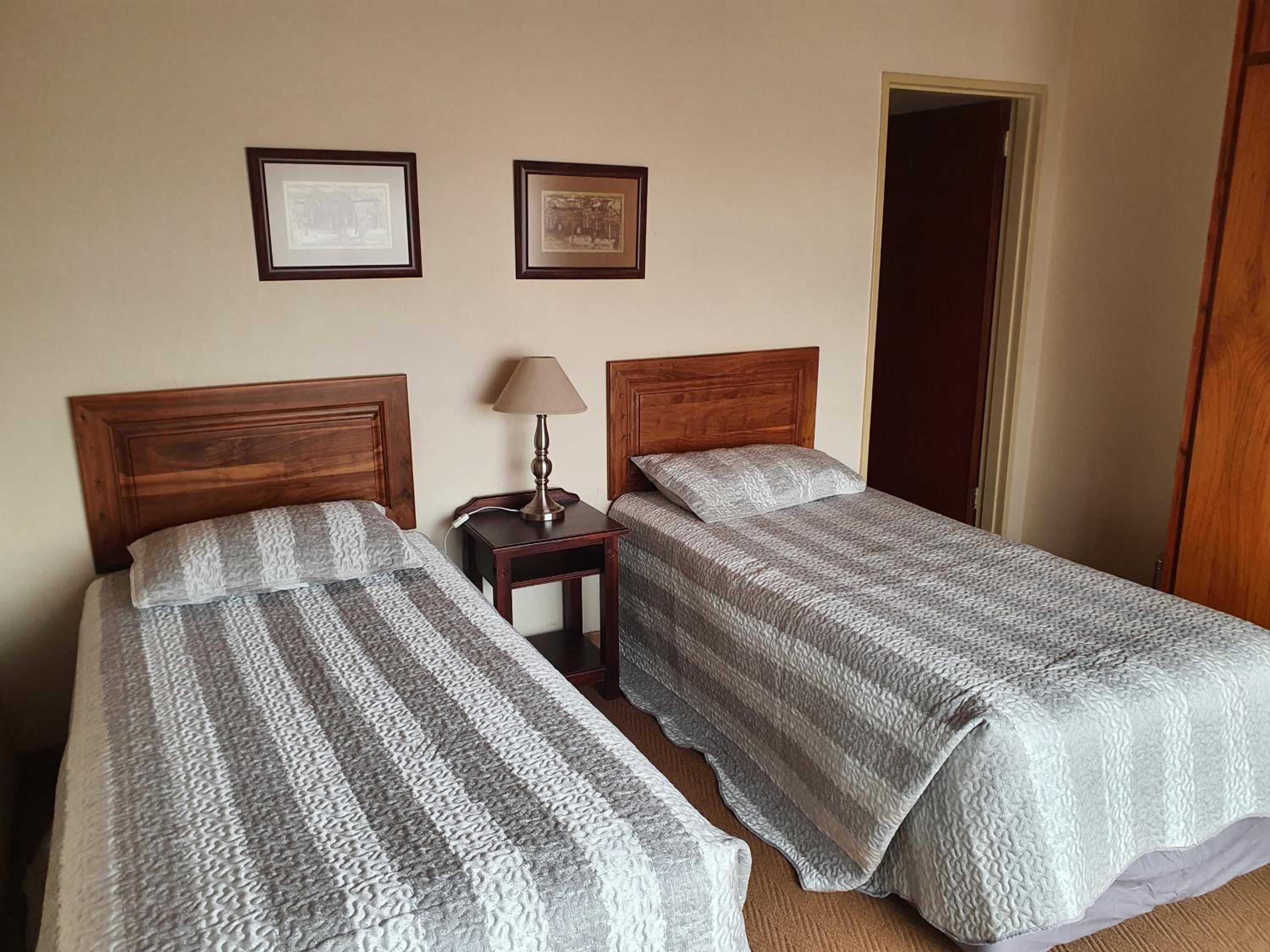 Deluxe Two-Bedroom Chalet 