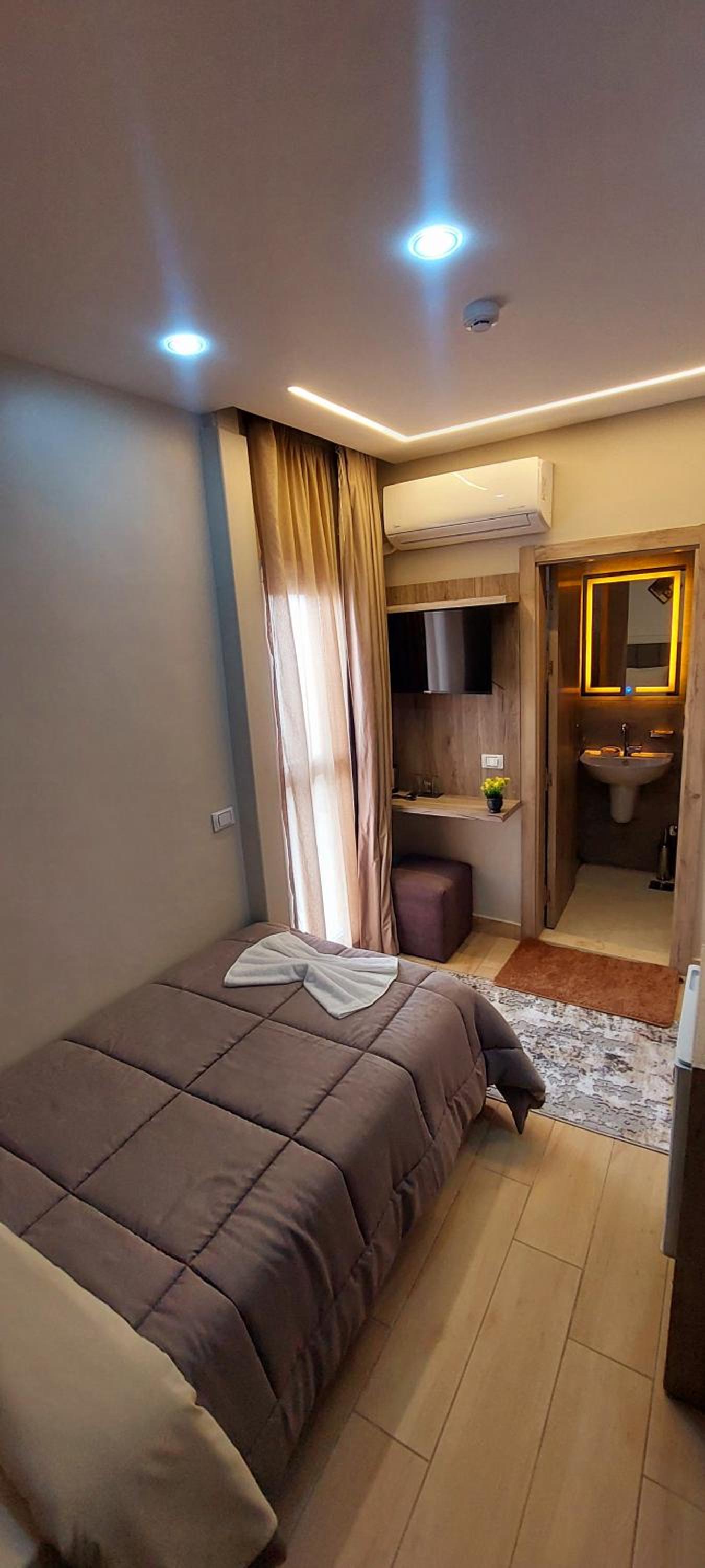 Standard Single Room with Balcony