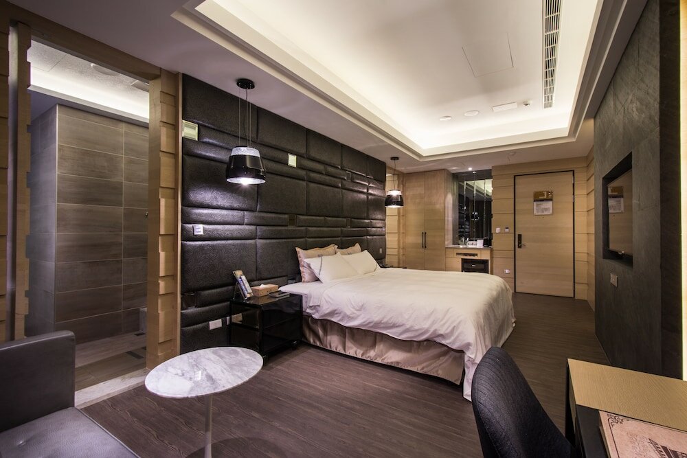 Classic Double Room (checkin after 3pm, 6pm on Saturday)