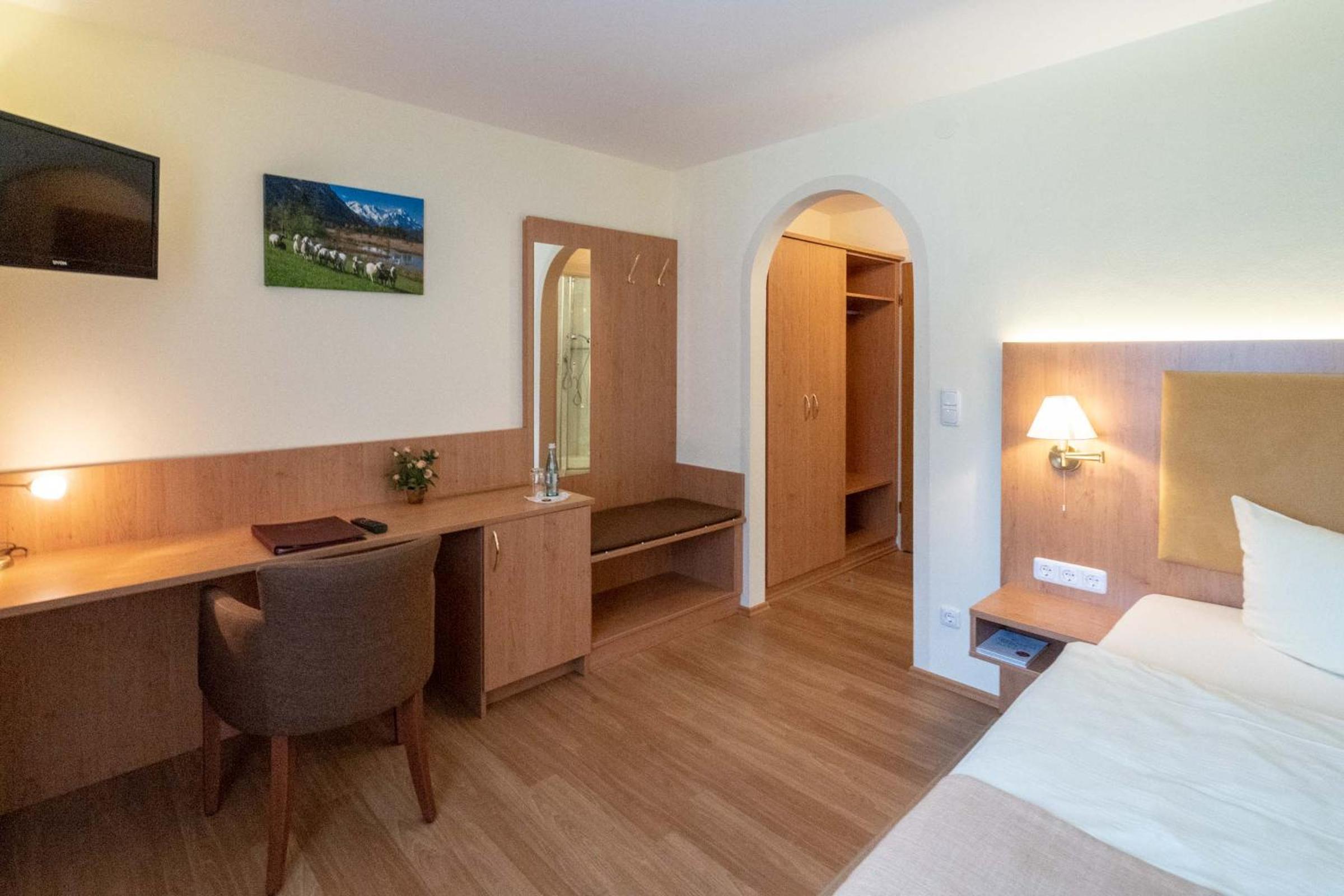 Standard Single Room