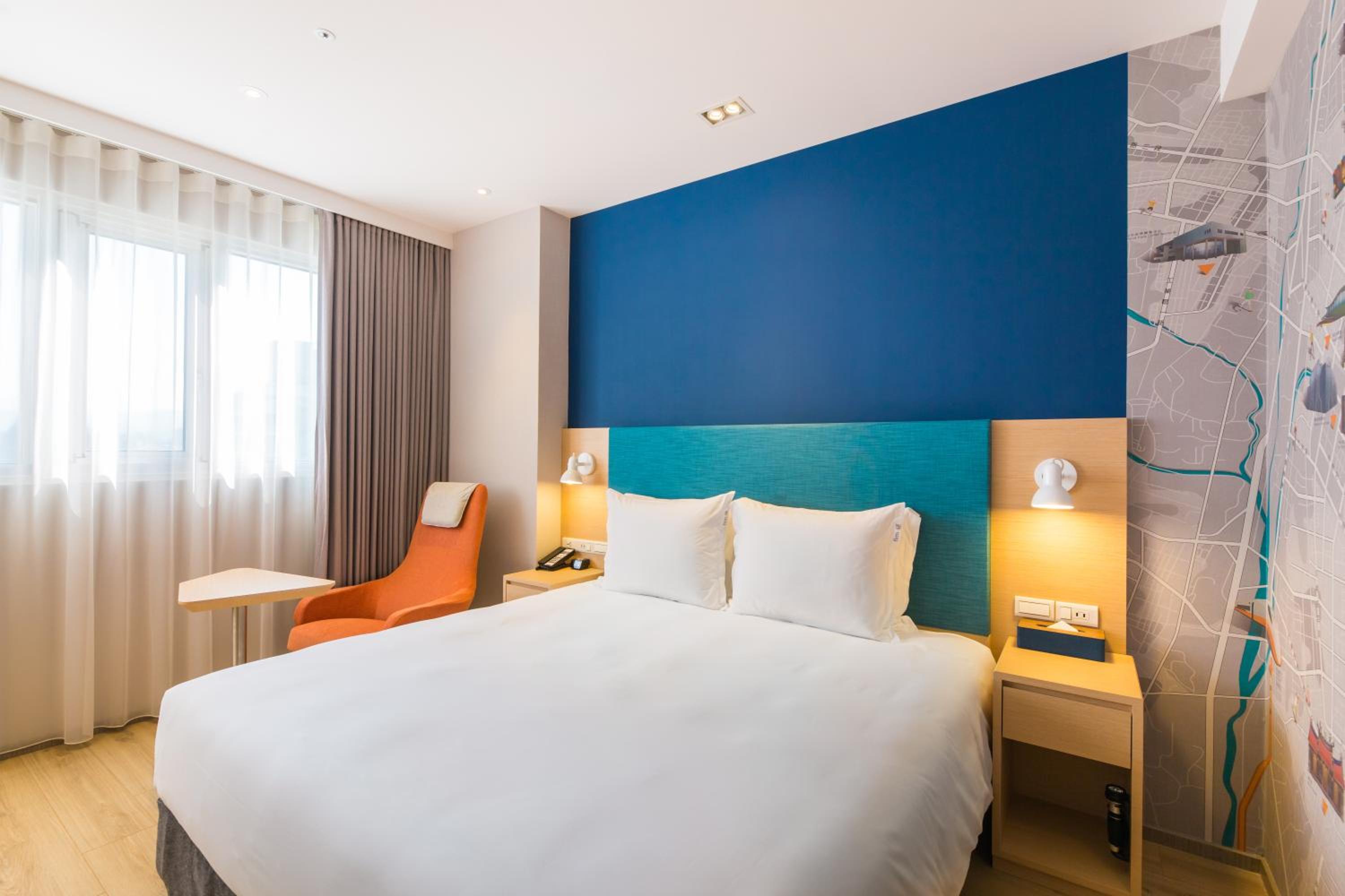 Standard King Room