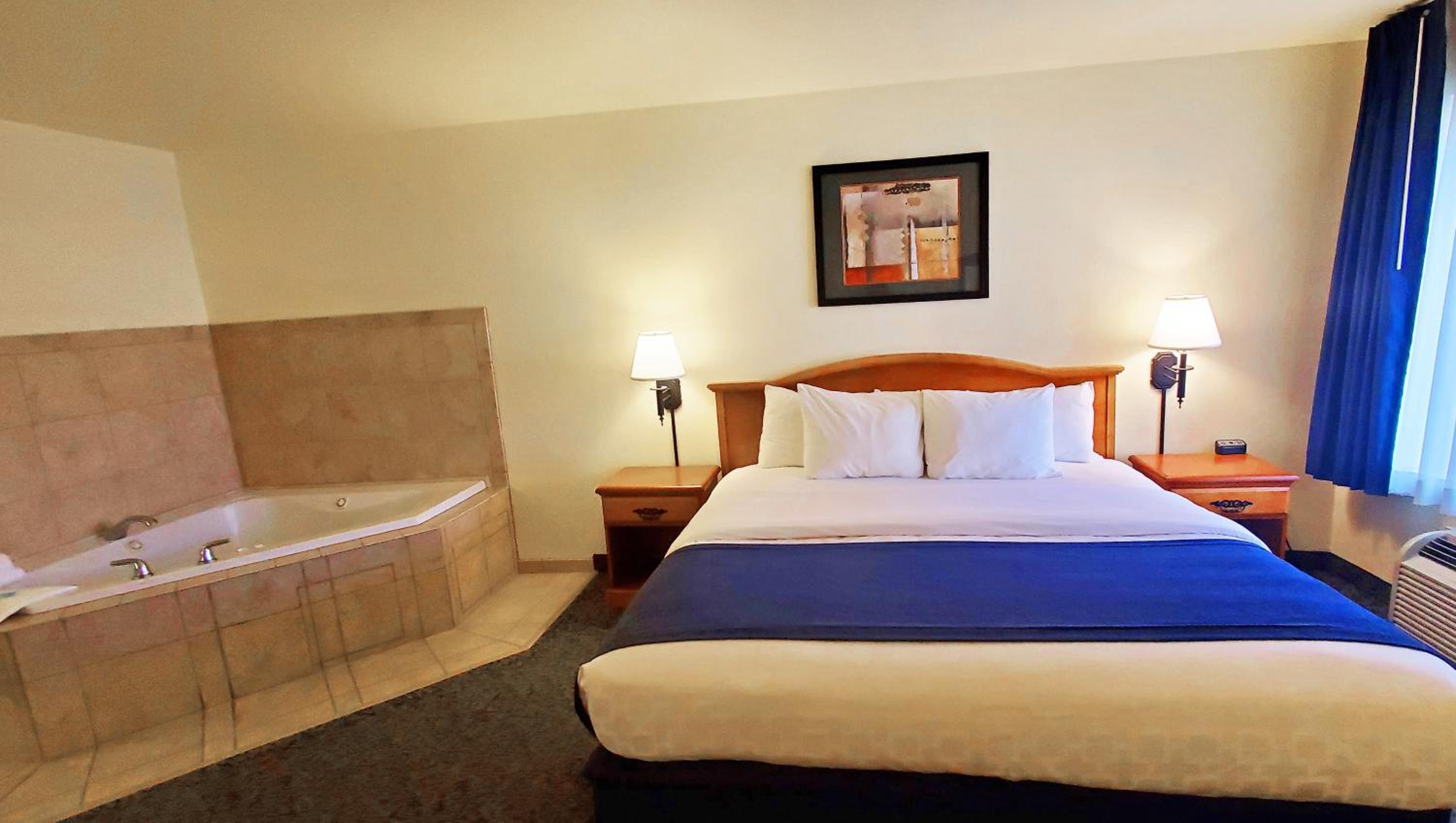 King Room with Spa Bath