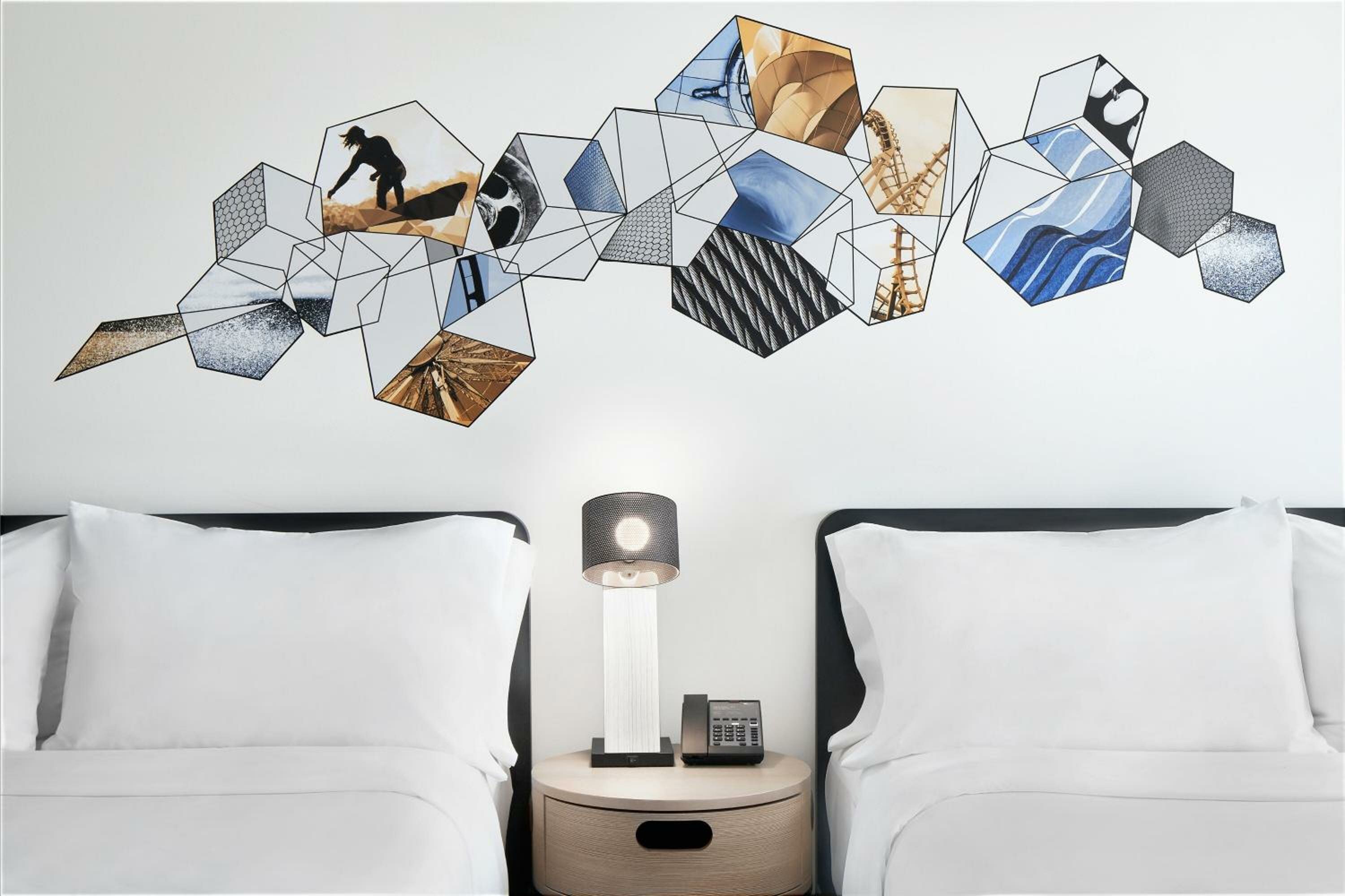 Guest room, 2 Queen, Sofa bed, Waterfront