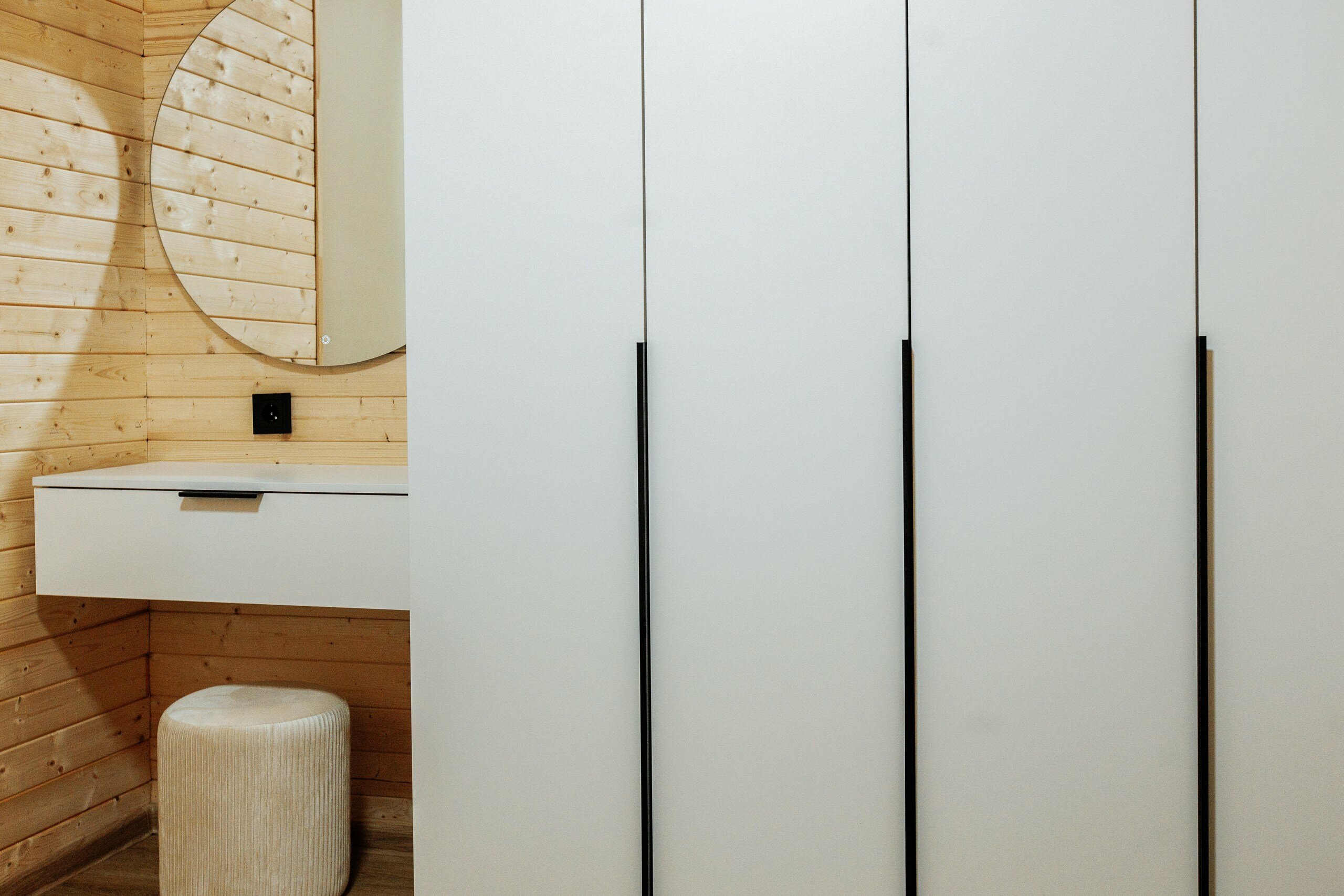 Коттедж четырехместный с видом на море и горы