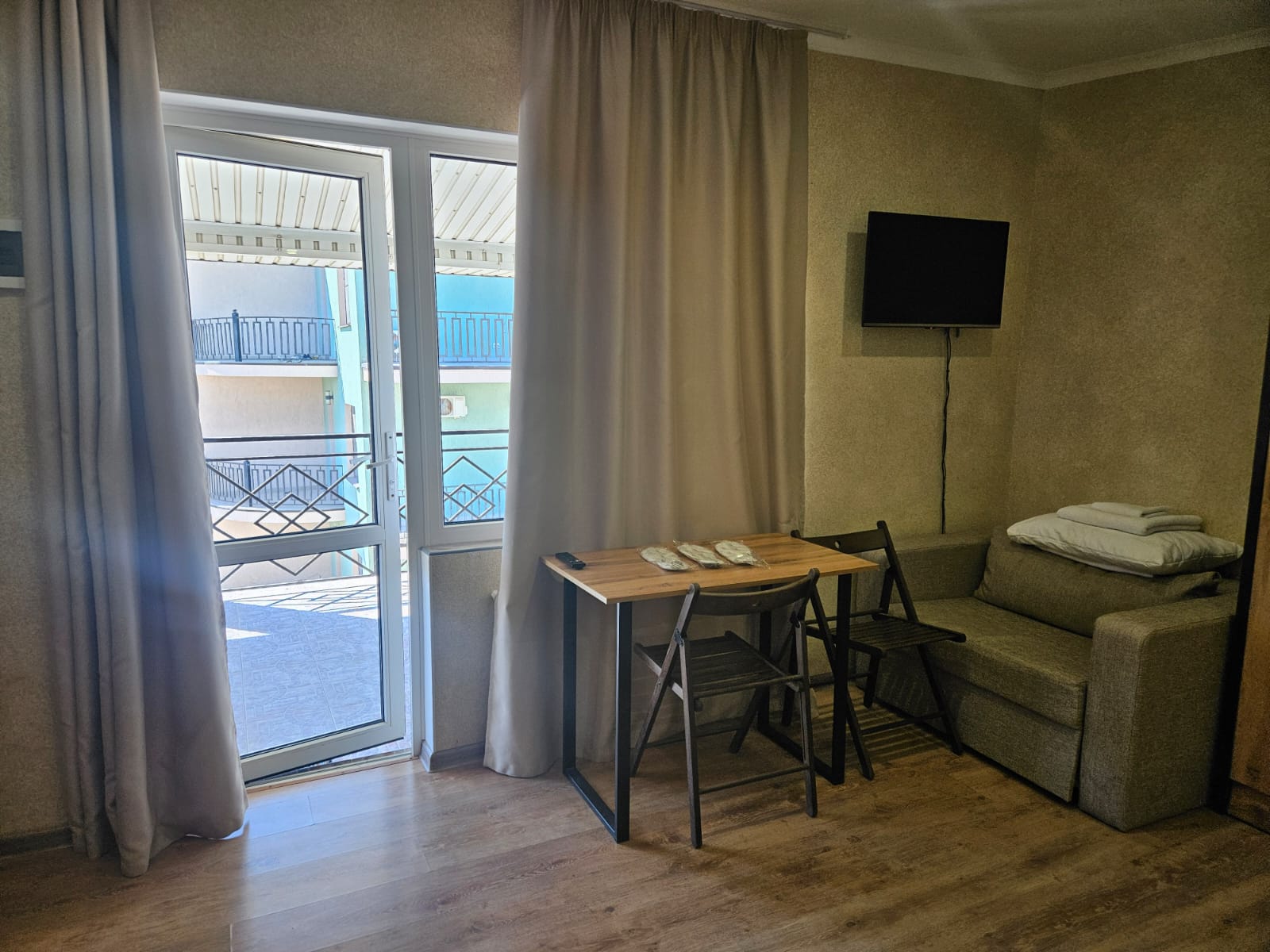 Стандартный трехместный номер