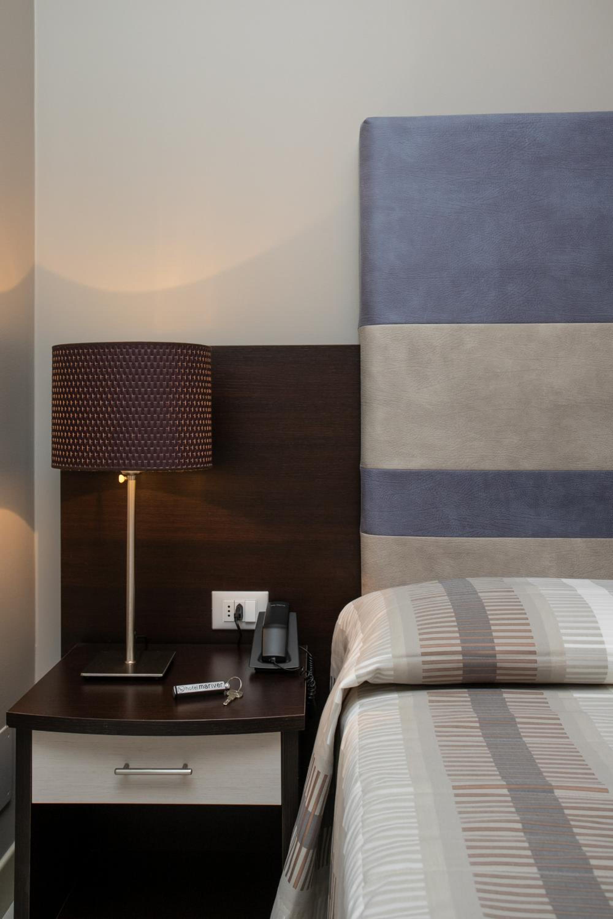 Standard Double or Twin Room with Square View