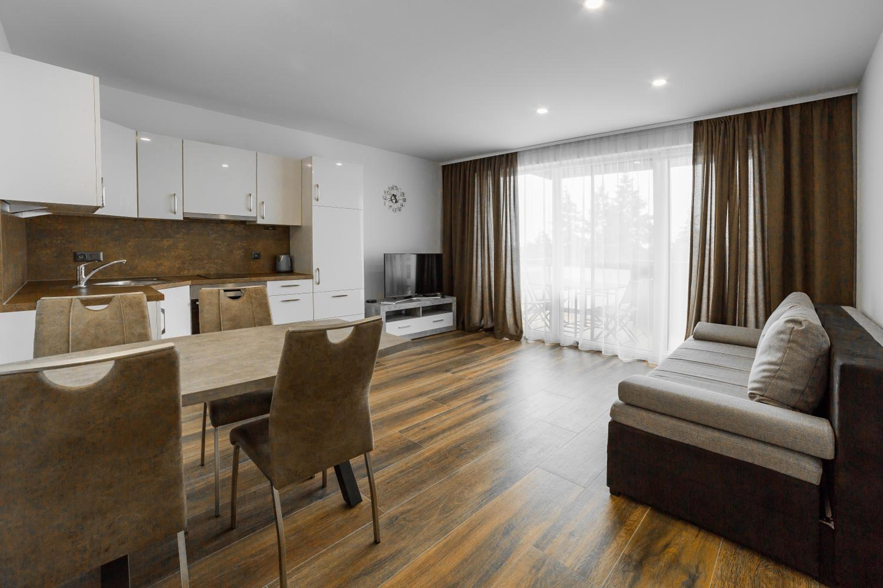 Apartment Deluxe with free Pool and Fitness