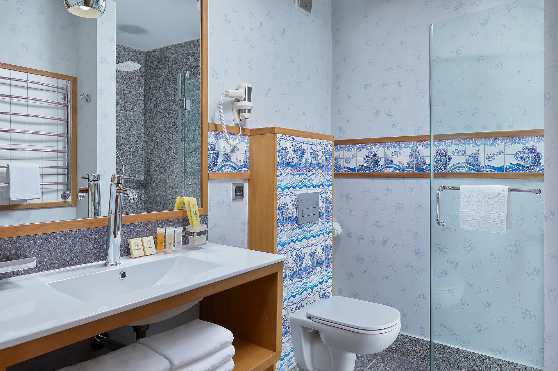 Номер Делюкс NATURI