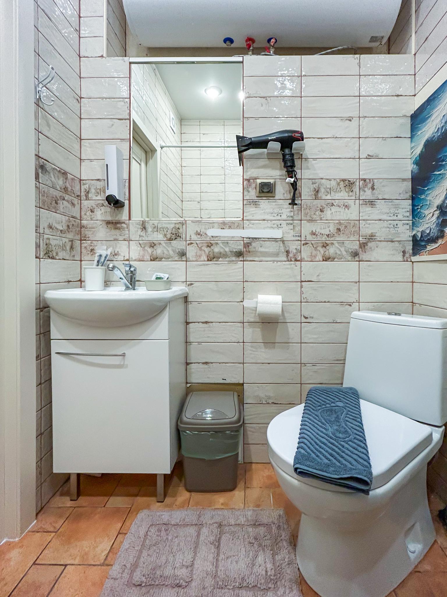 Номер стандарт с 1 двуспальной кроватью