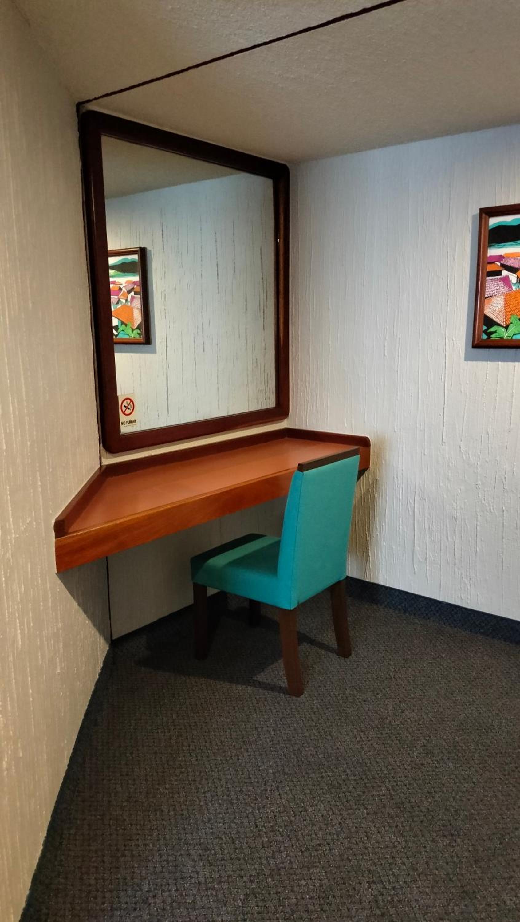 Standard Double Suite