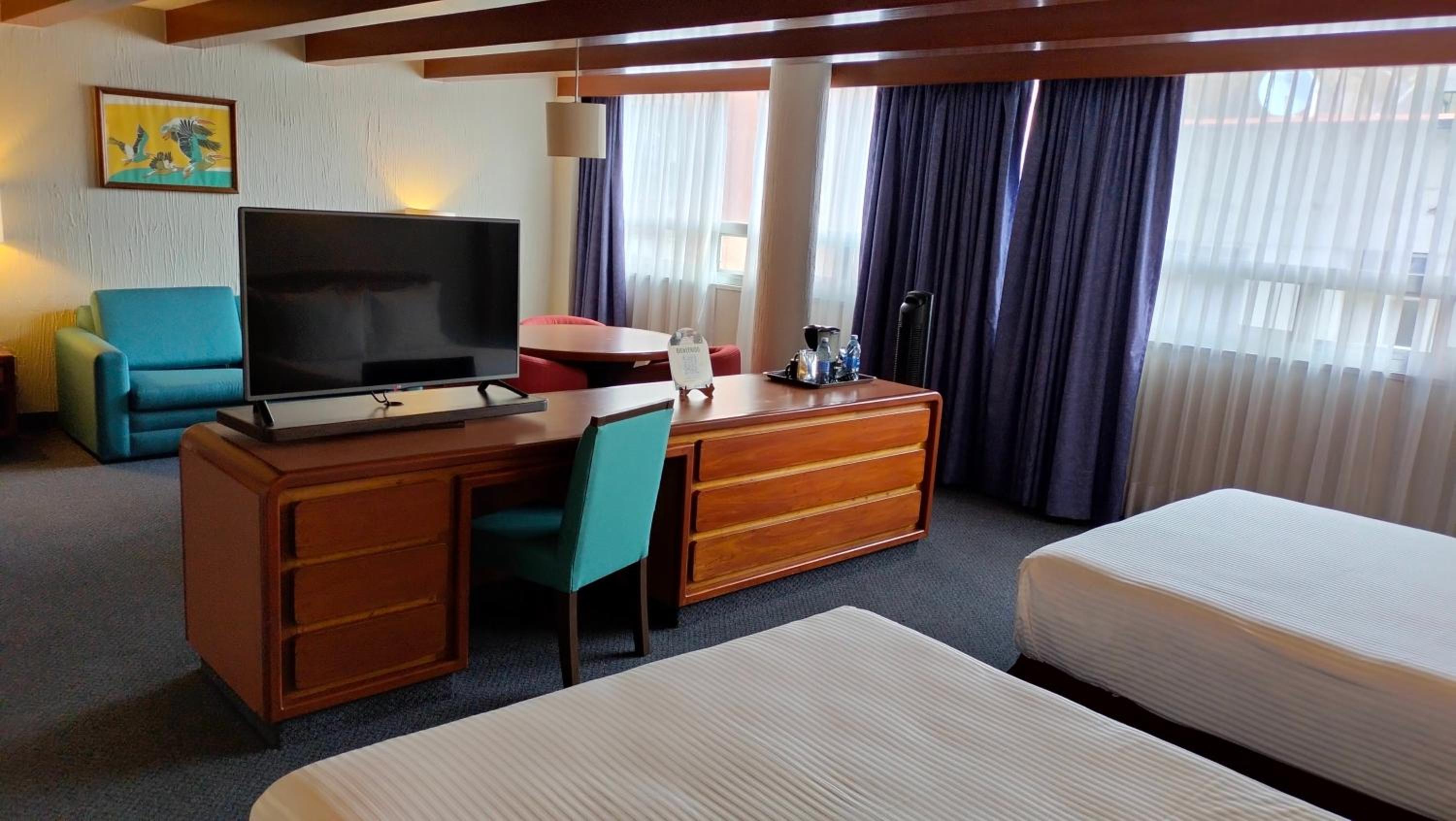 Standard Double Suite