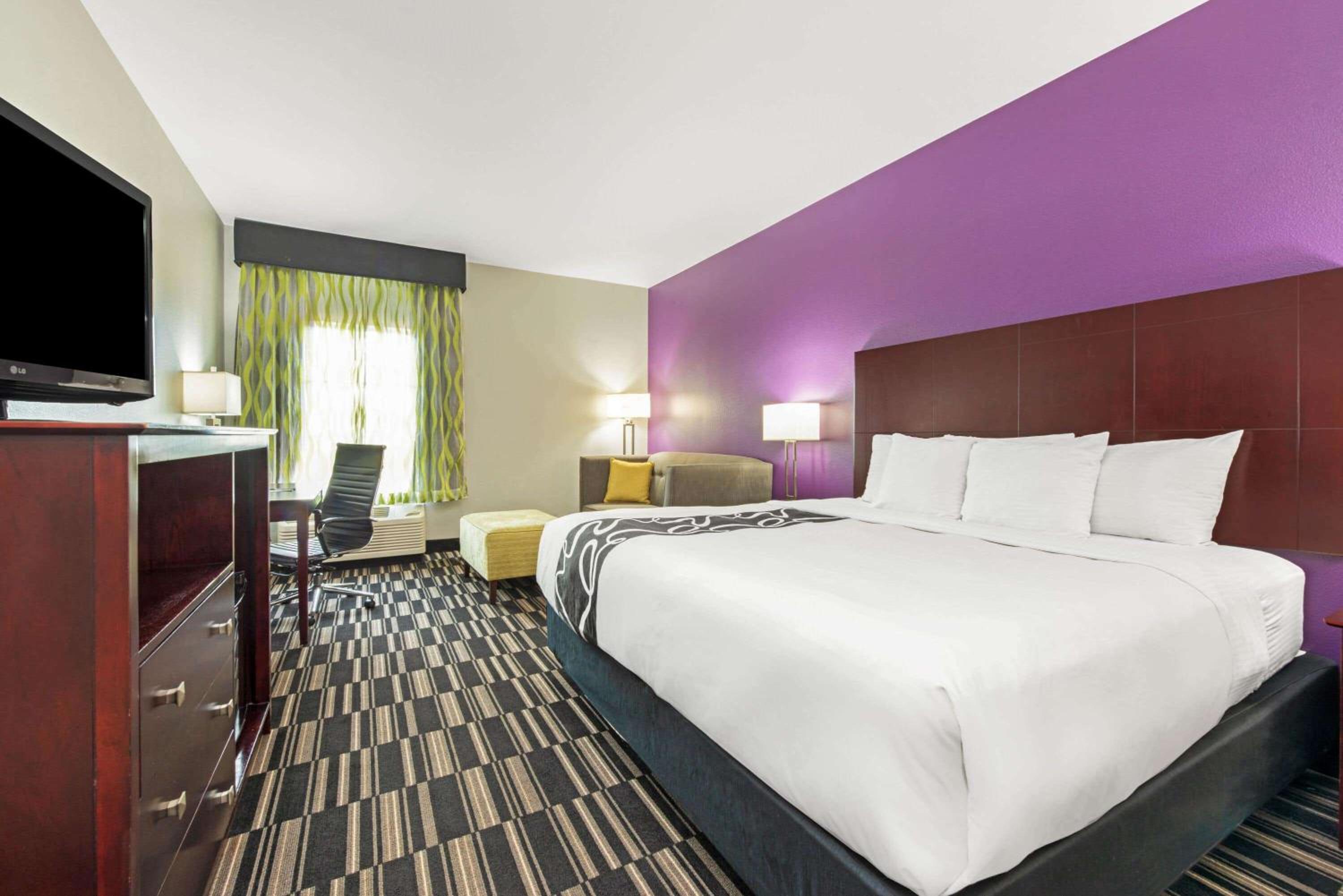 King Room with Sofa Bed