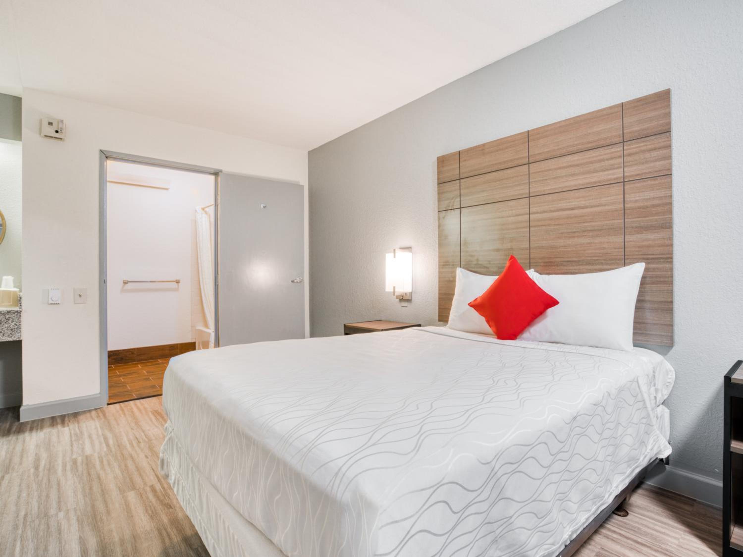 Single Room - Disability Access