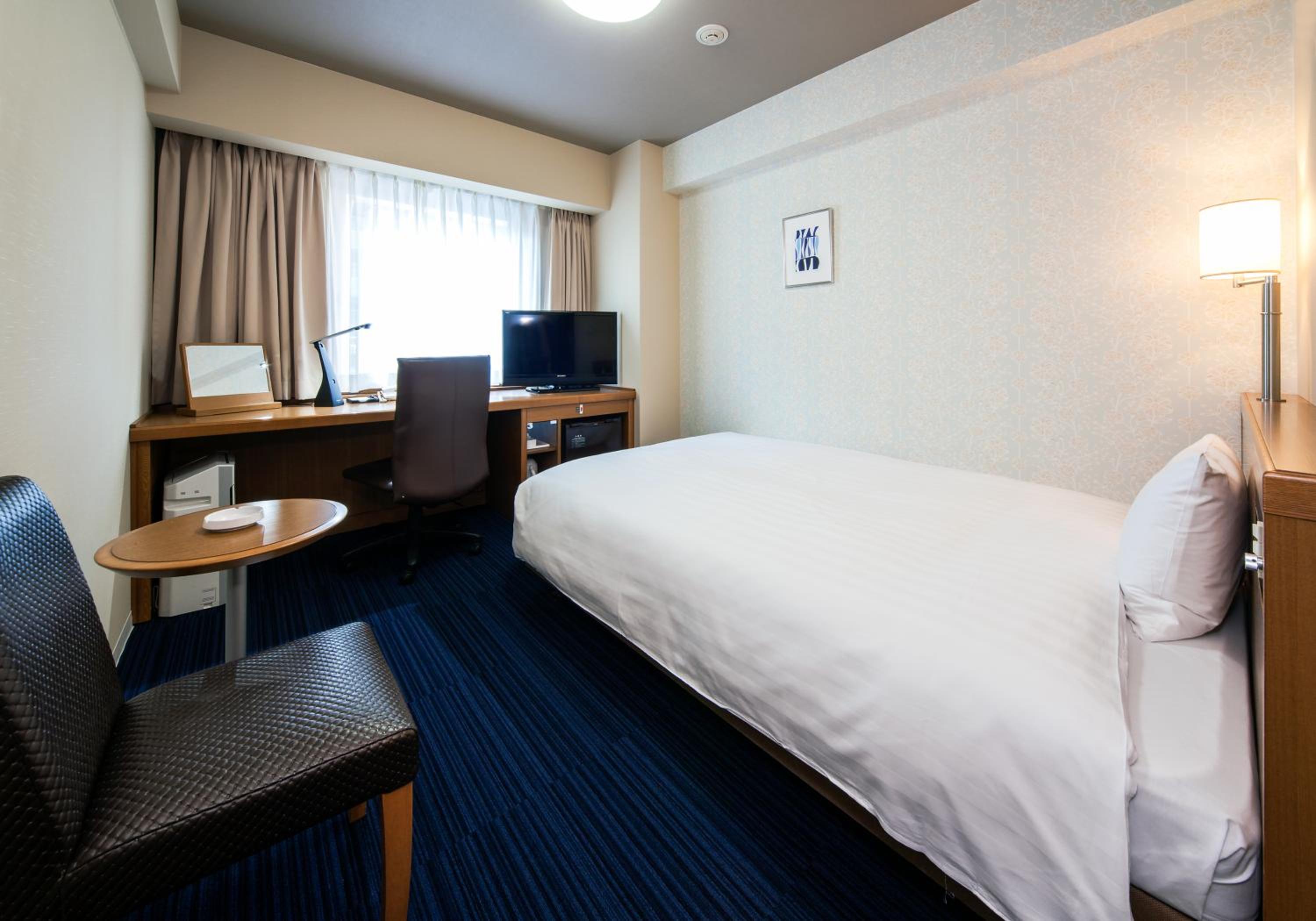 Standard Double Room (1 Adult) - Smoking