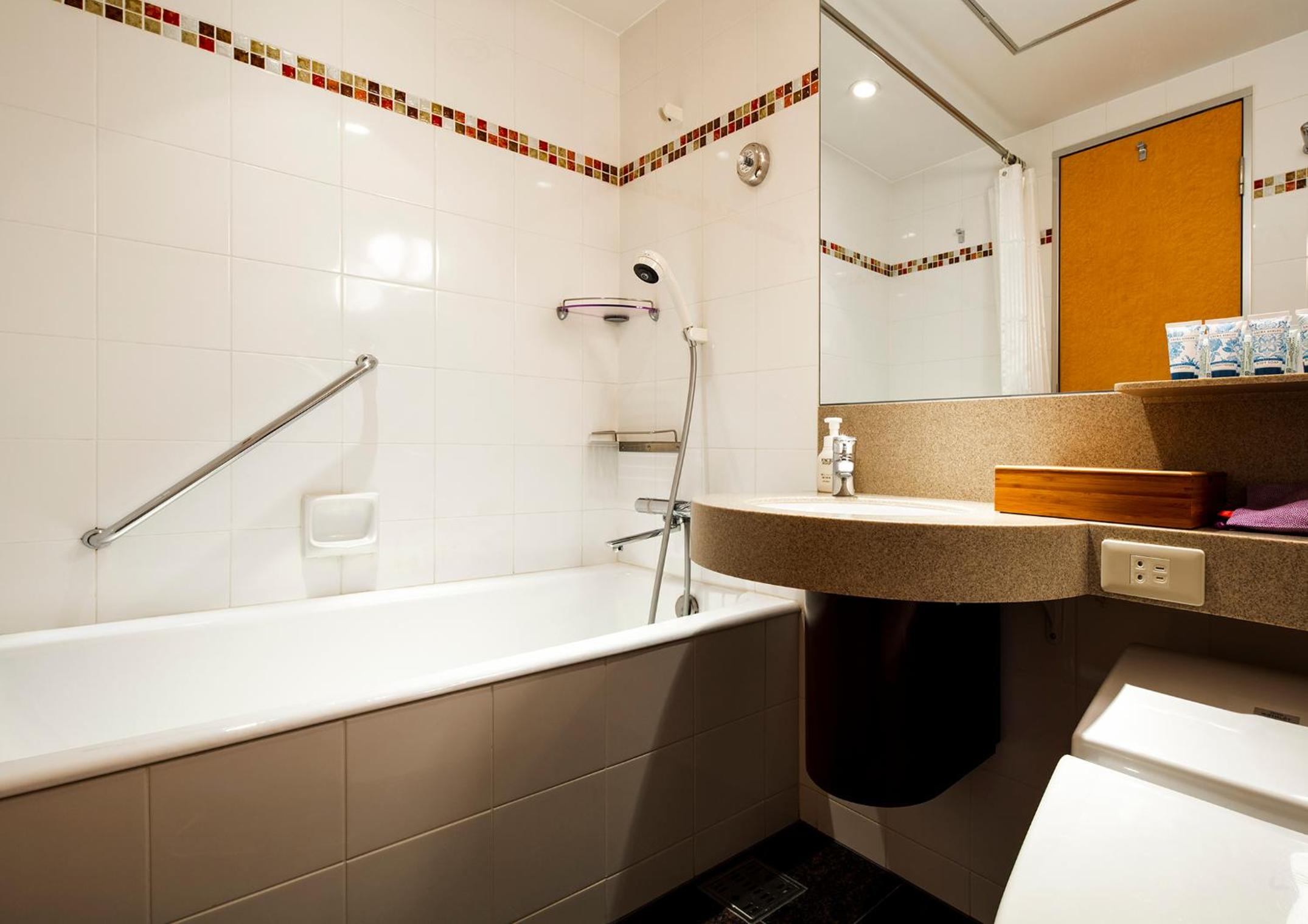 Family Room - Kyoto Style Floor - Non-Smoking