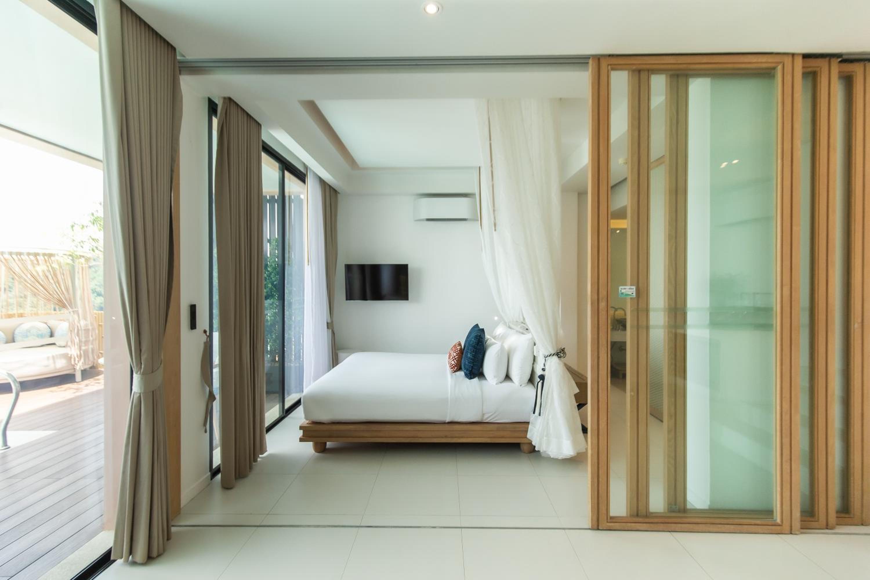 Panoramic Two Bedroom Pool Villa (Free Selected Mini-bar)