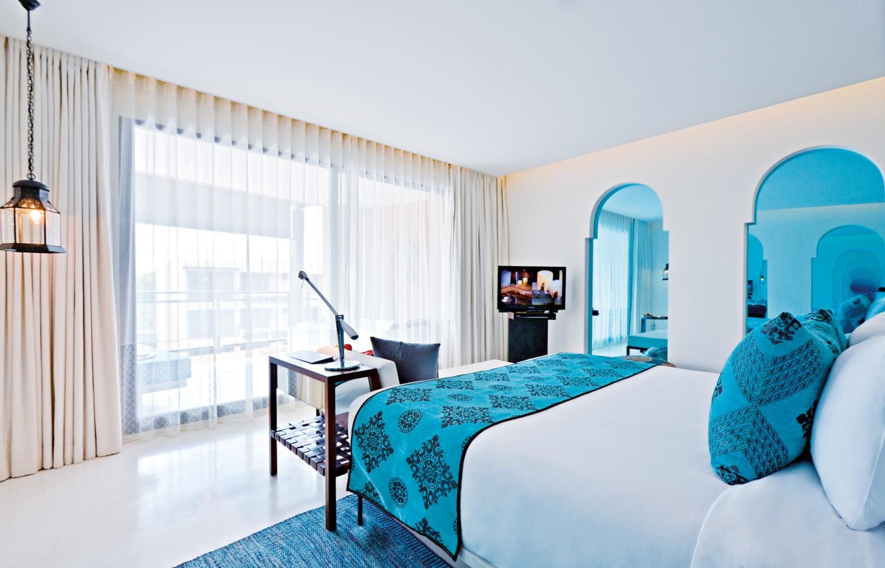 Junior Suite with Pool View
