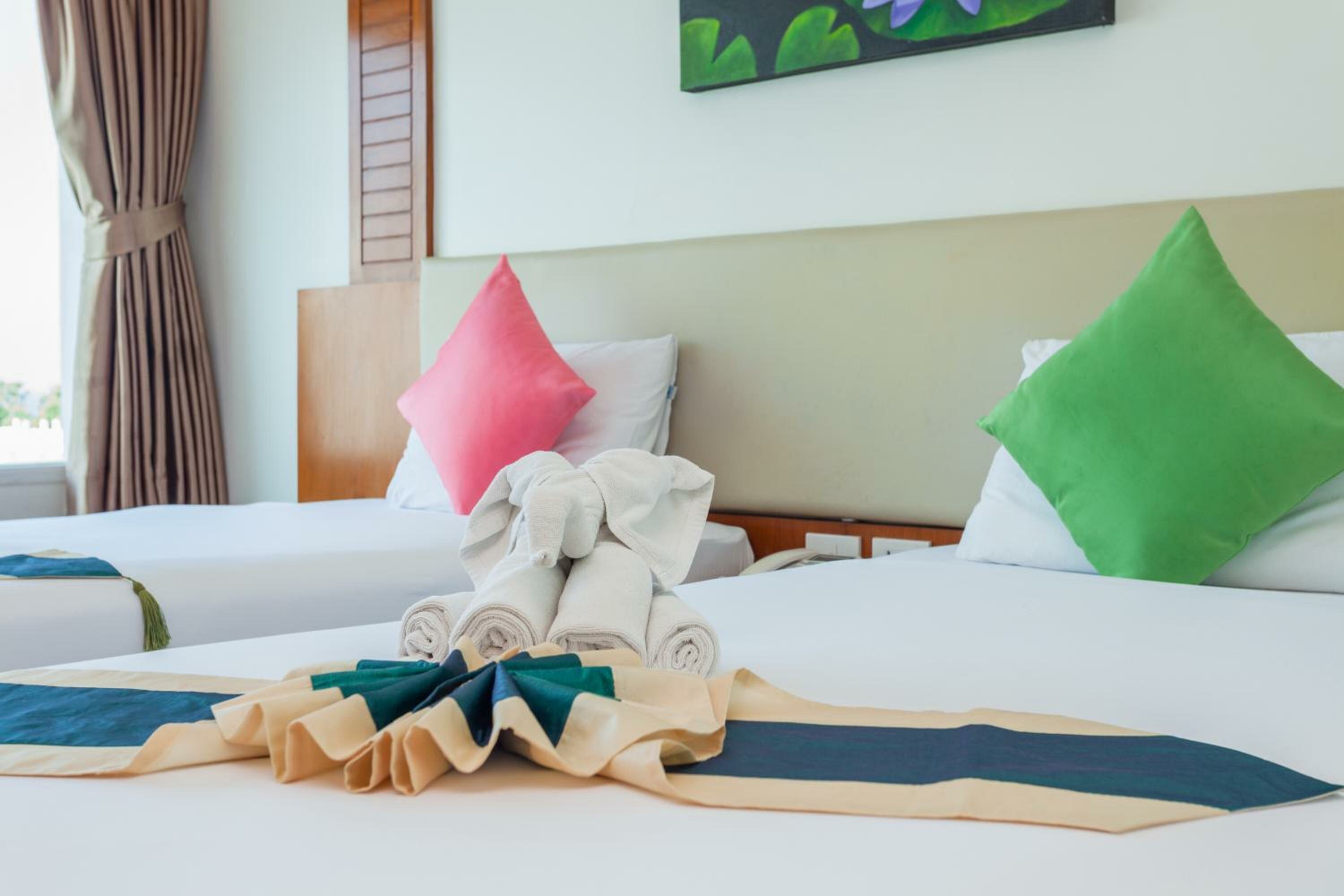 Deluxe Double or Twin Room